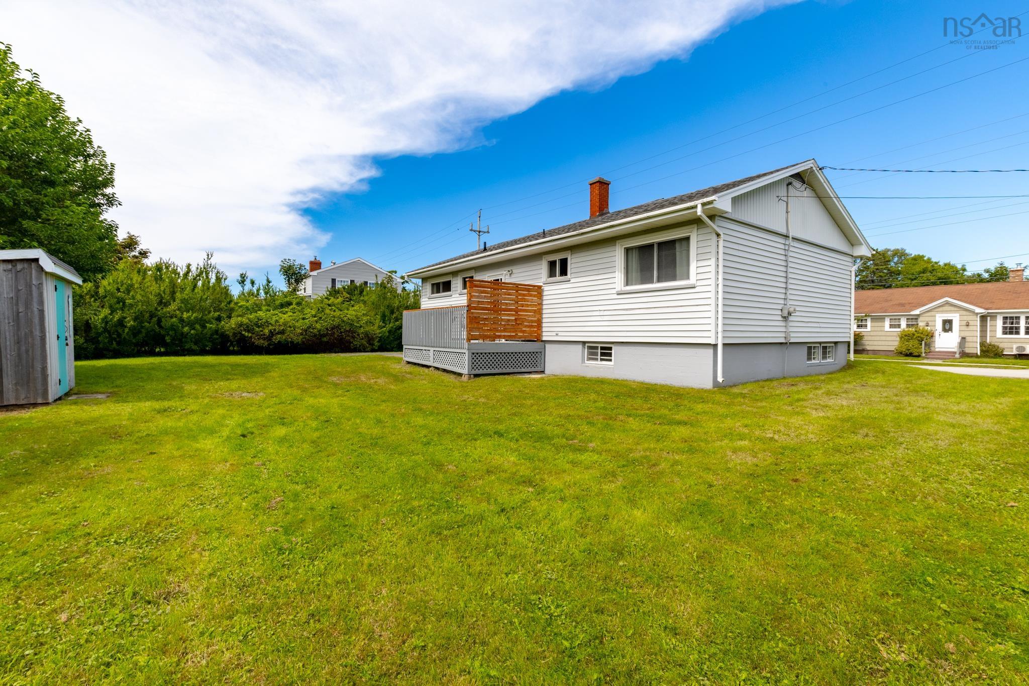 $339,900.00: 73 King Street, Yarmouth