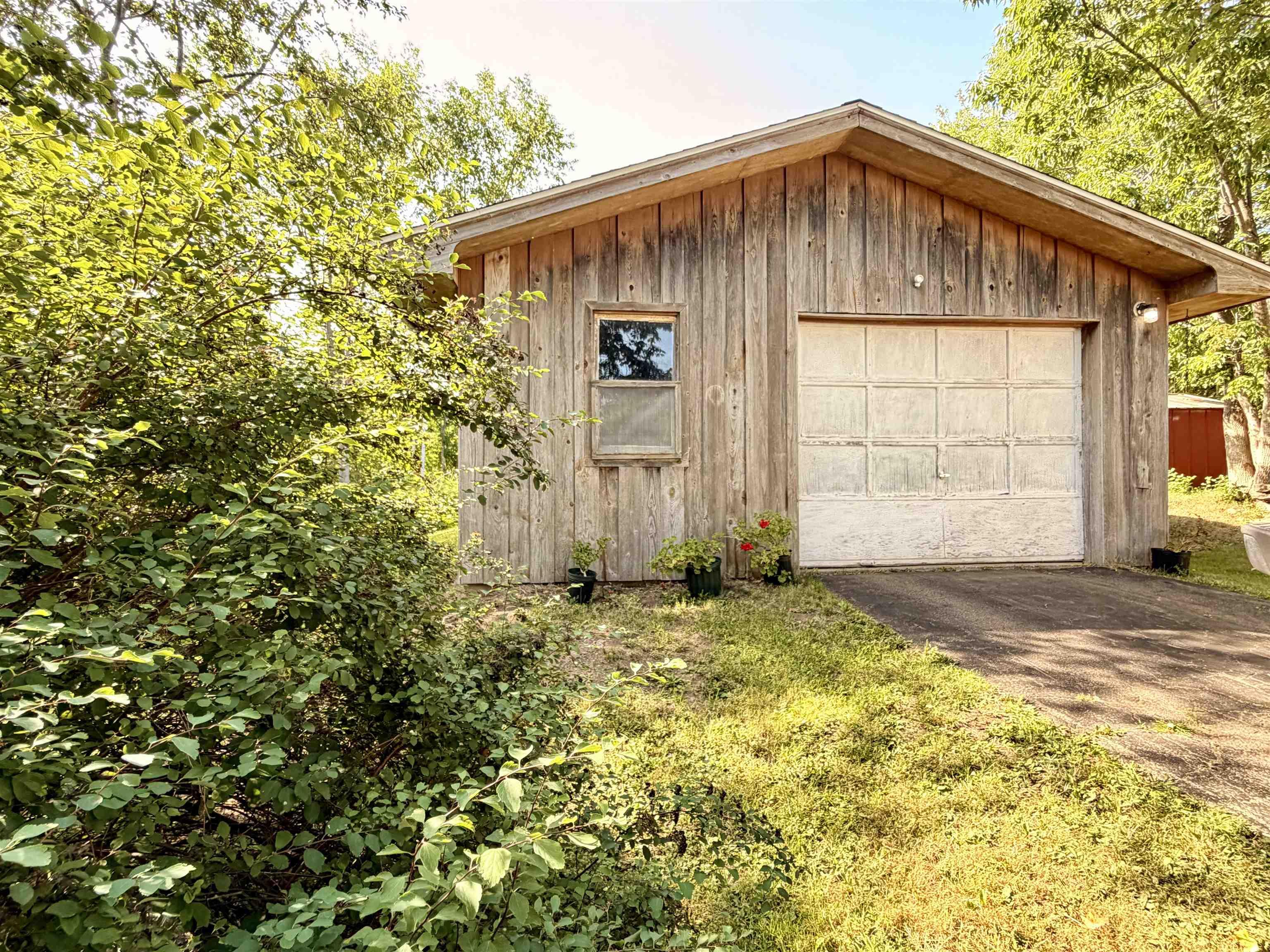 $282,000.00: 1927 HIGHWAY 6 Highway, River John