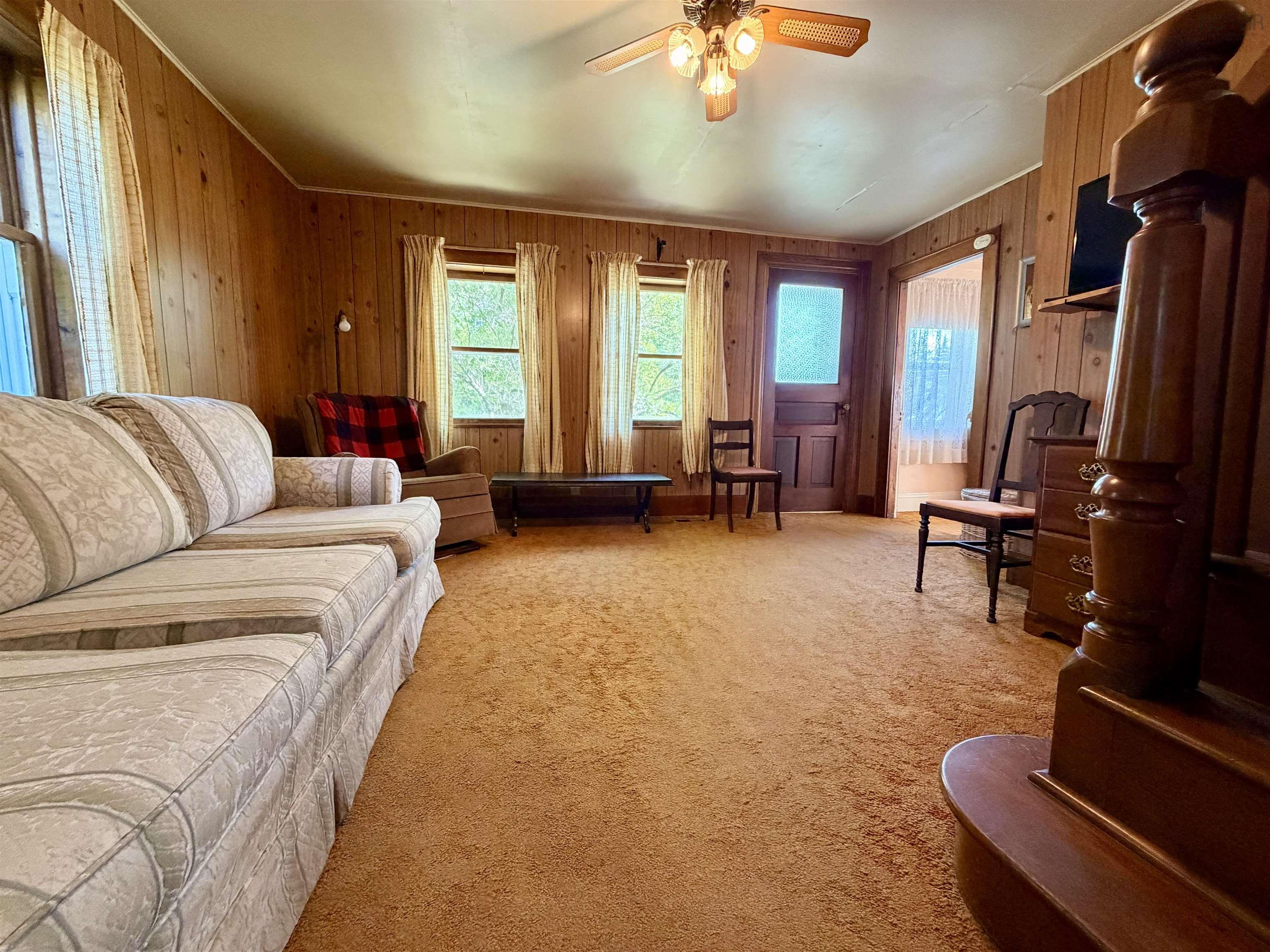 $282,000.00: 1927 HIGHWAY 6 Highway, River John