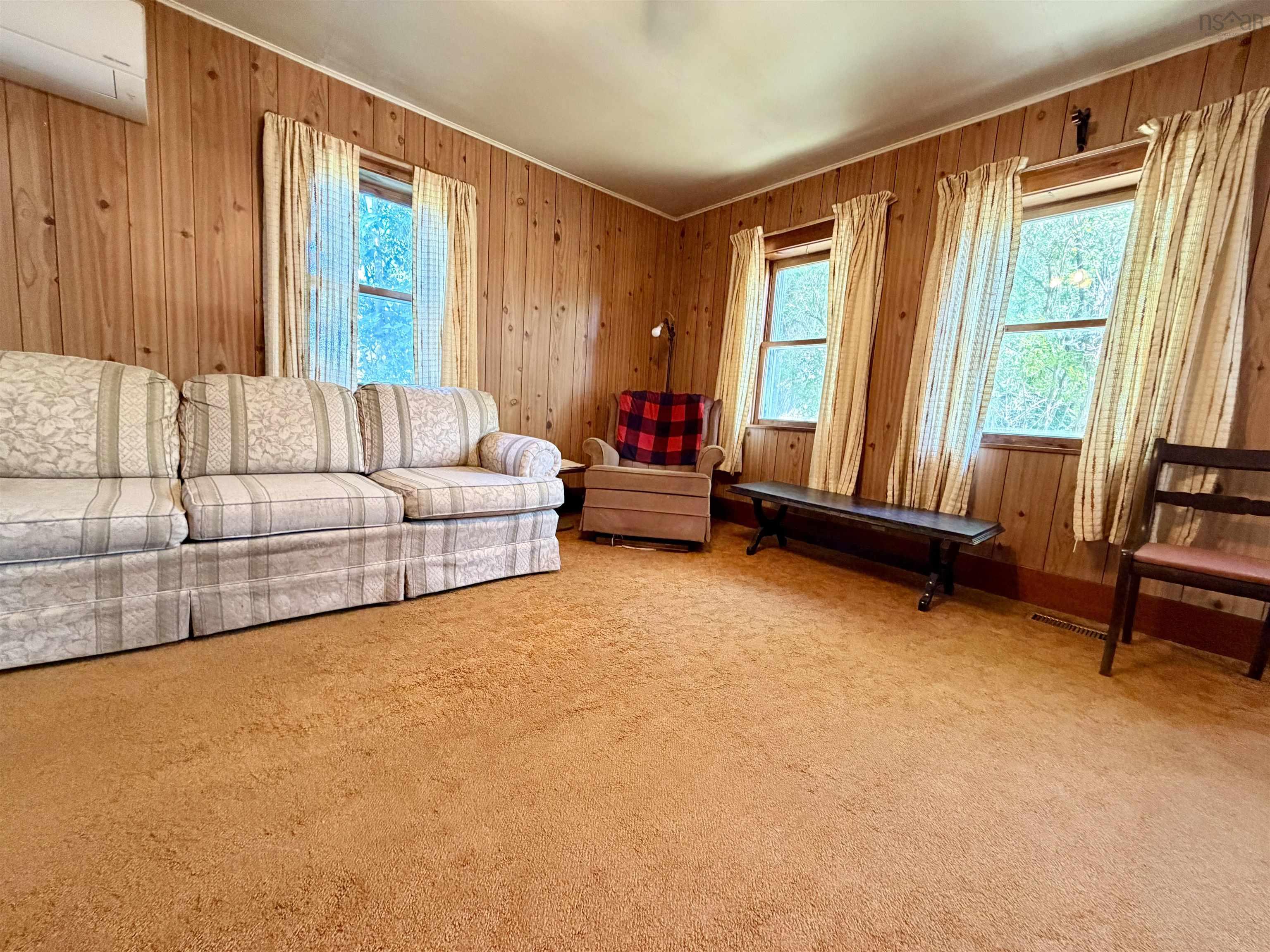 $282,000.00: 1927 HIGHWAY 6 Highway, River John
