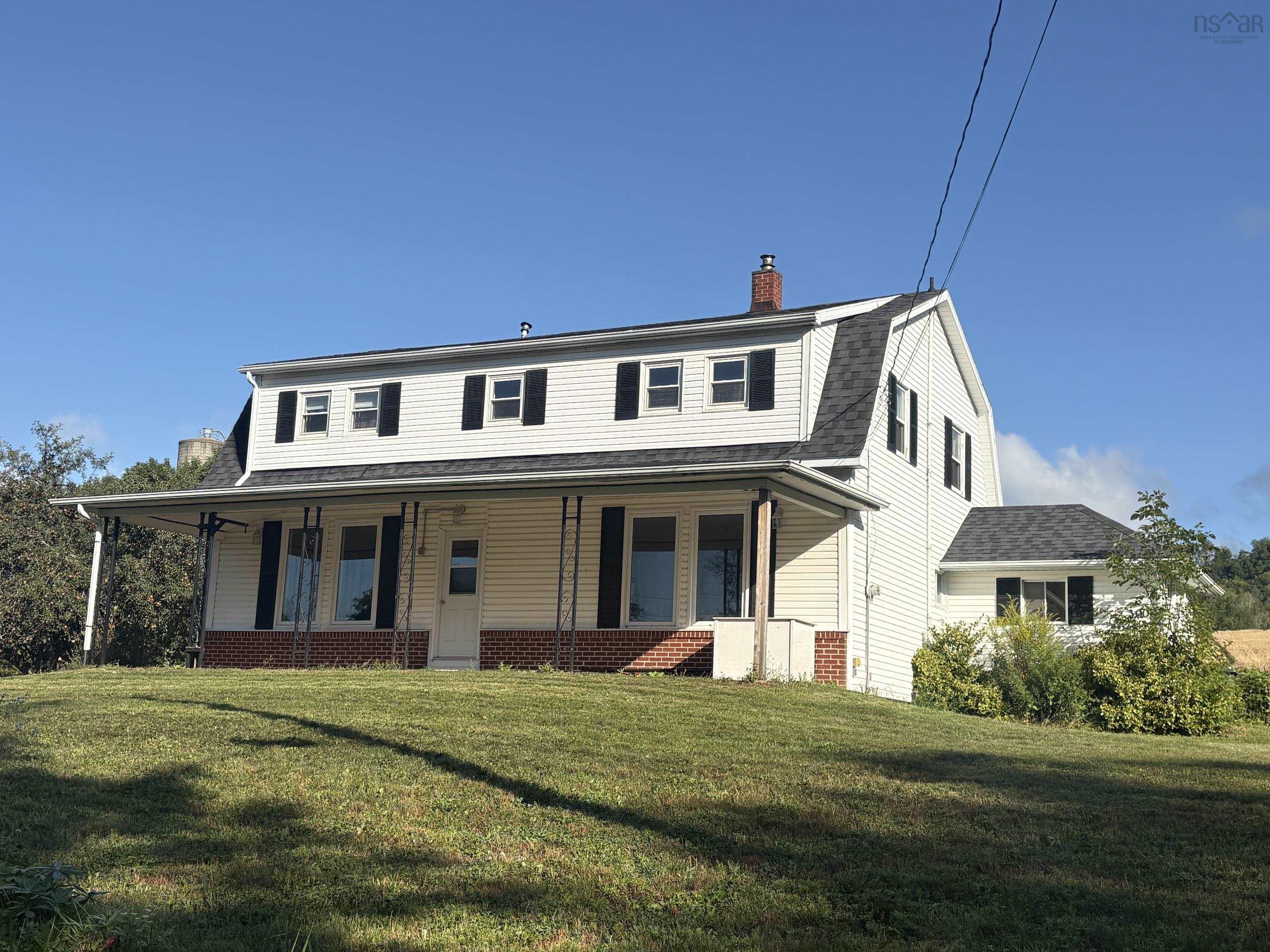 $449,900.00: 3001 Highway 221, Weston