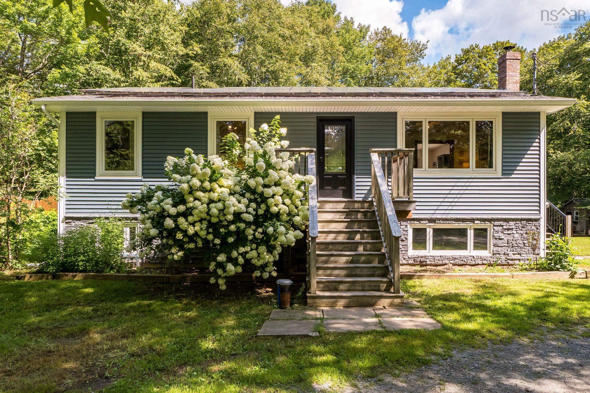 $599,000.00: 83 Lakecrest Drive, East Uniacke