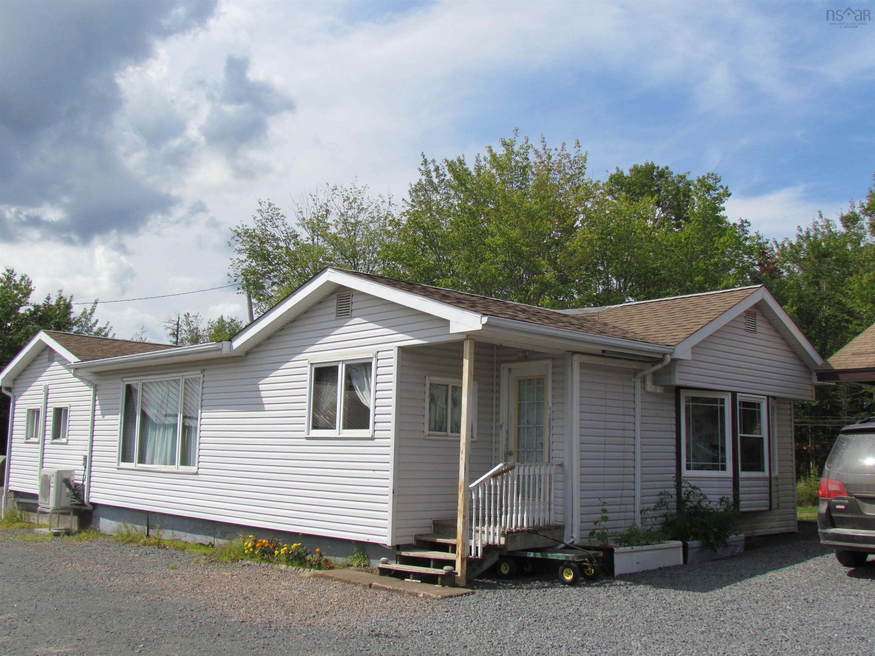 $125,000.00: 1125 Findley Road, Northfield