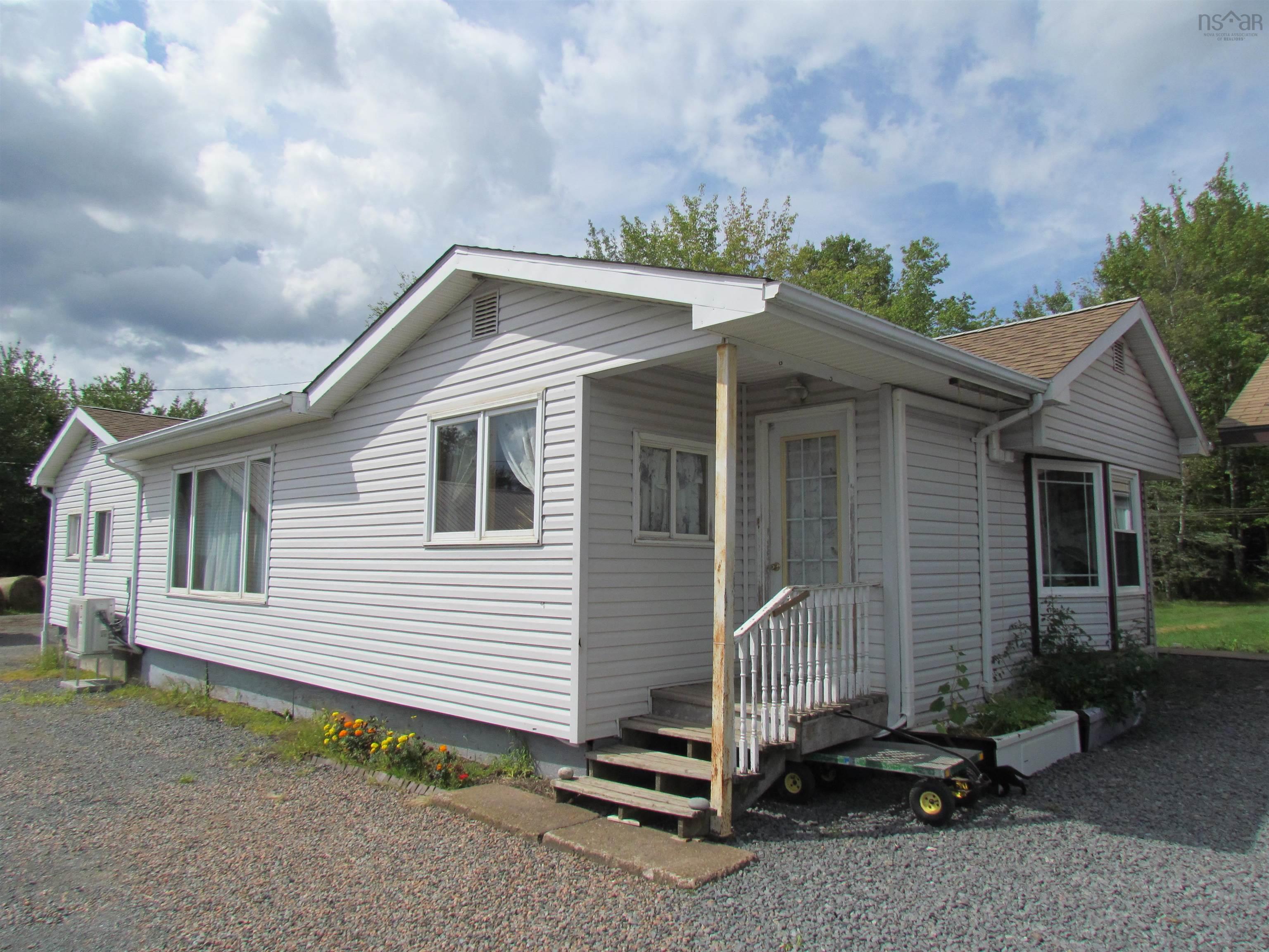 $125,000.00: 1125 Findley Road, Northfield