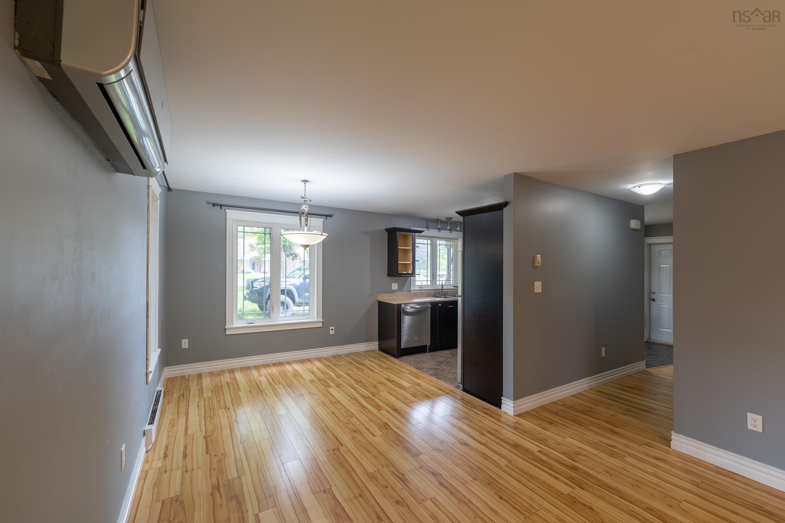 $329,900.00: 6032 Highway 1, Cambridge