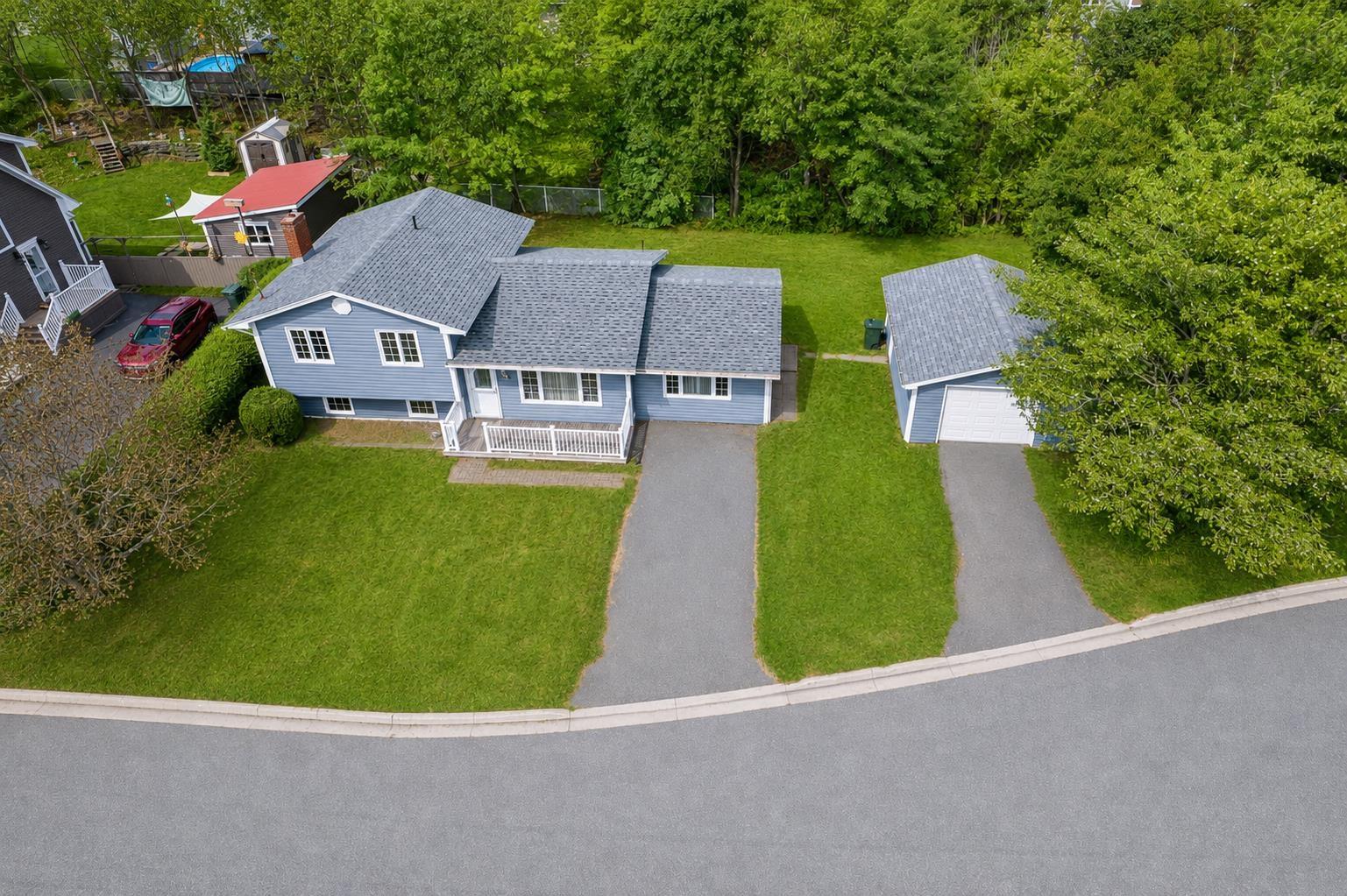 $384,000.00: 54 Acadia Drive, Sydney