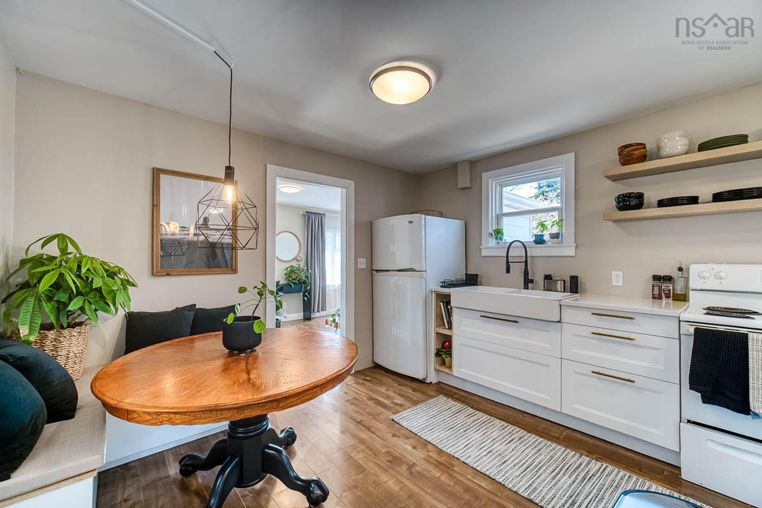 $399,999.00: 331 Chadwick Street, Dartmouth
