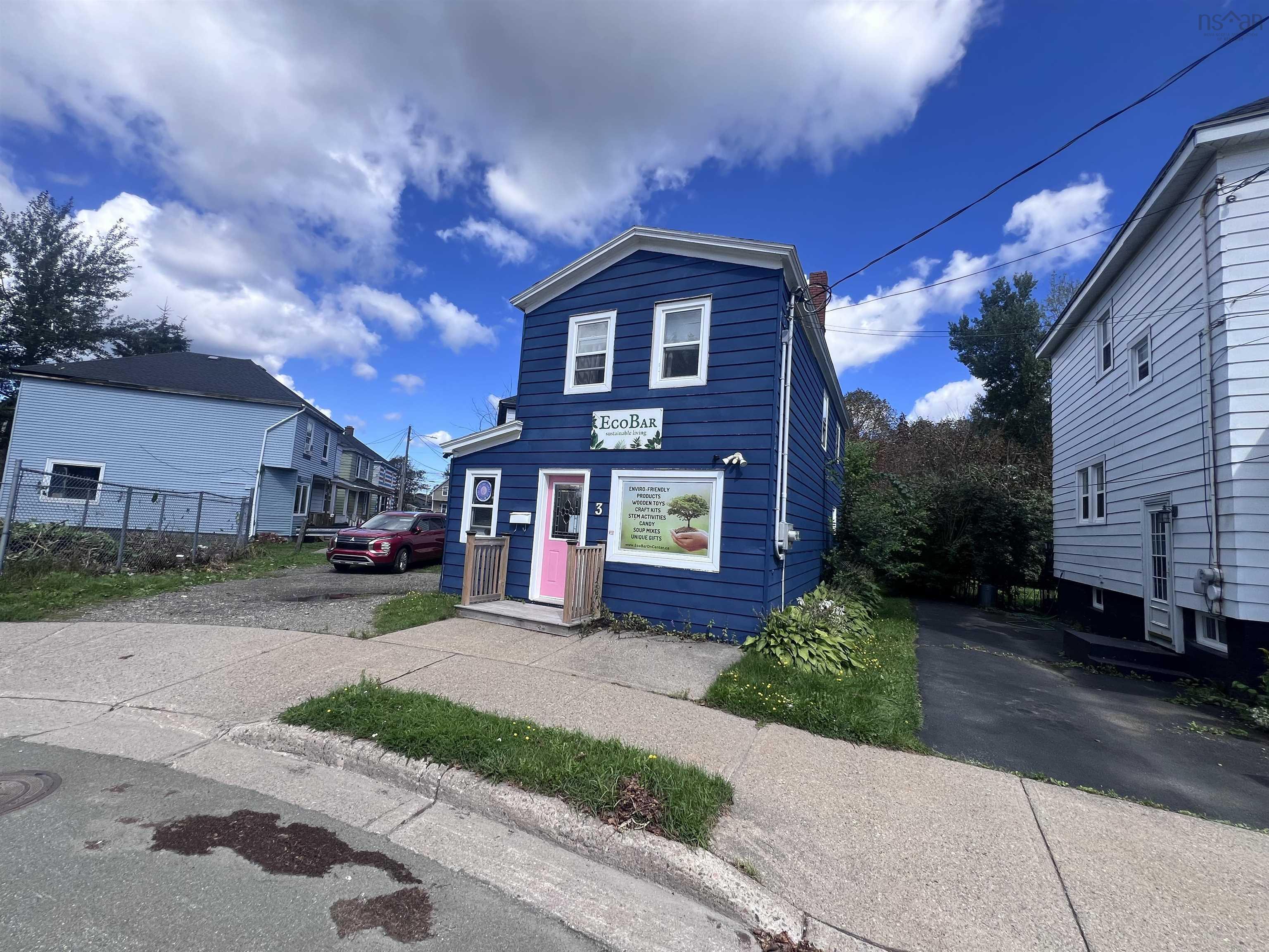 $184,900.00: 3 Center Street, South End