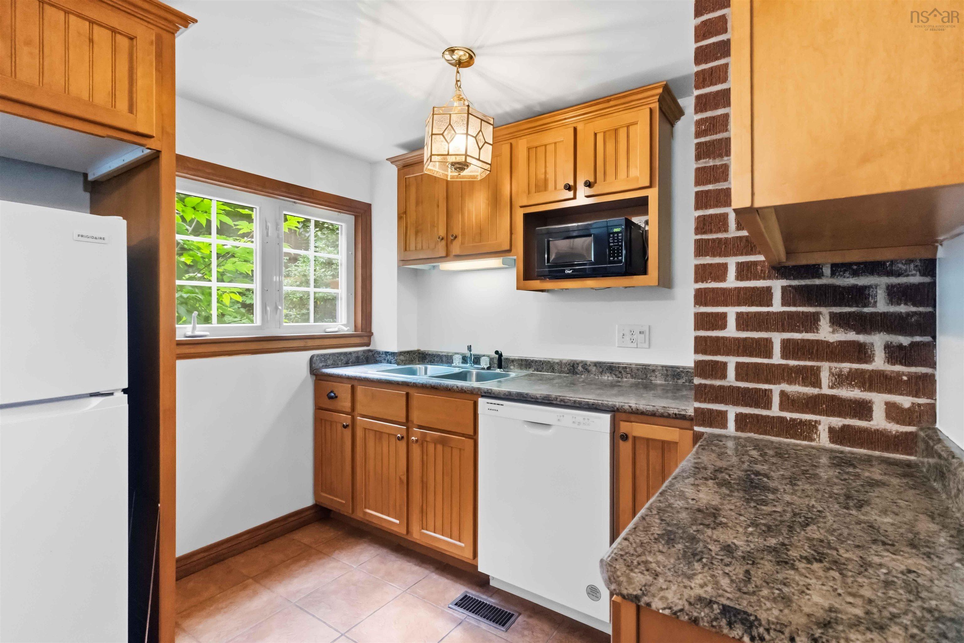 $419,900.00: 804 331 Highway, Conquerall Bank