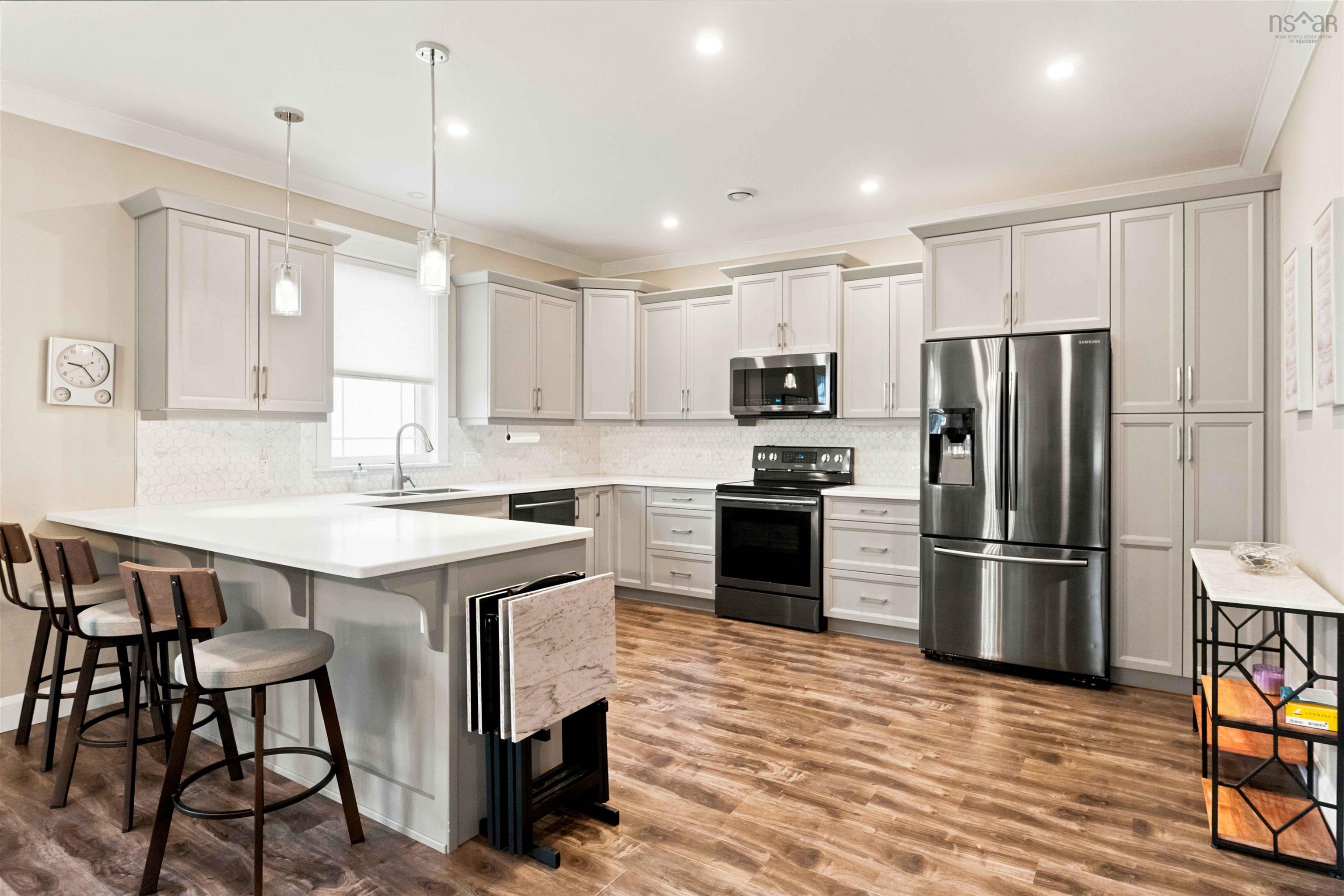 $689,000.00: 14 Marilyn Court, Kingston