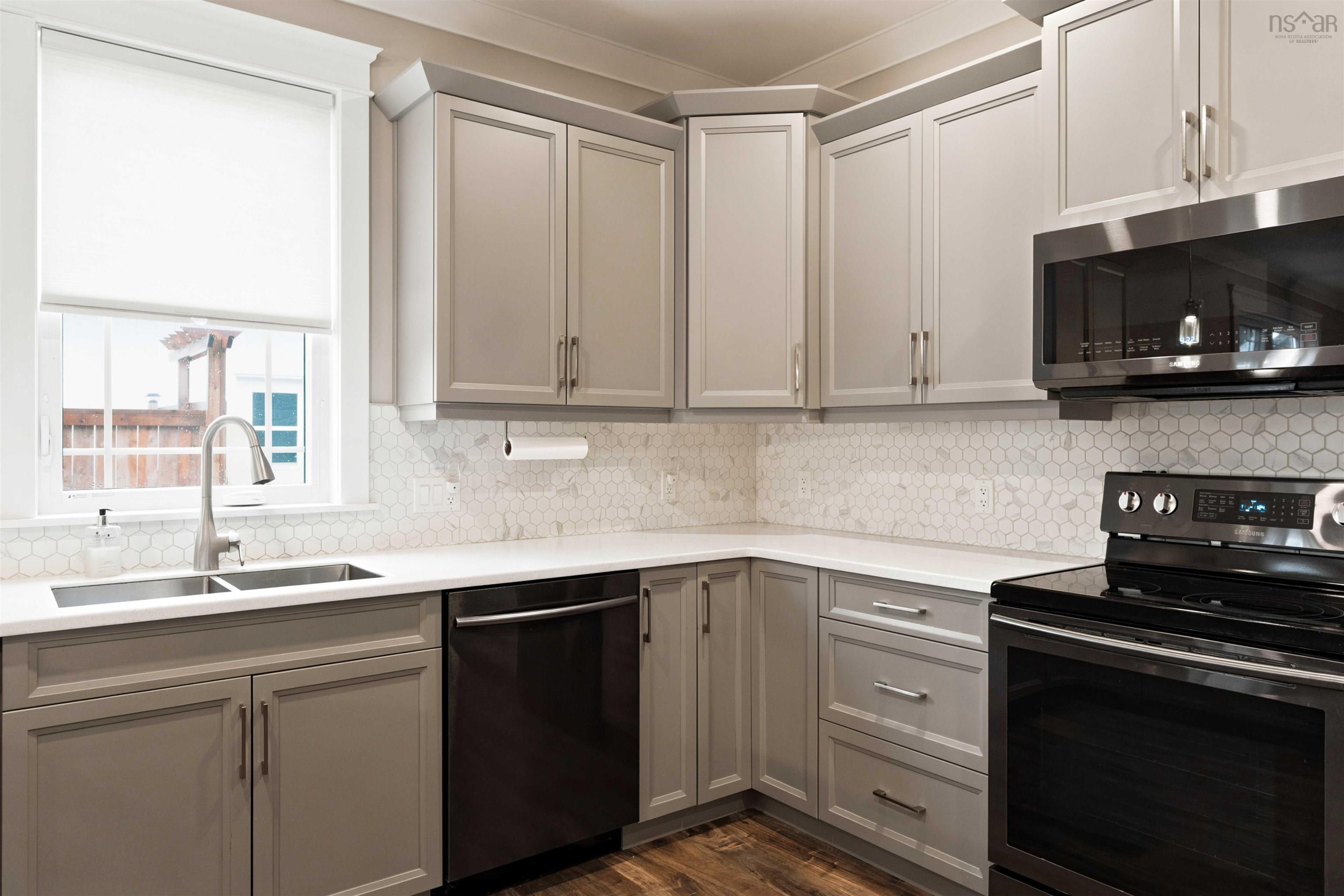 $689,000.00: 14 Marilyn Court, Kingston