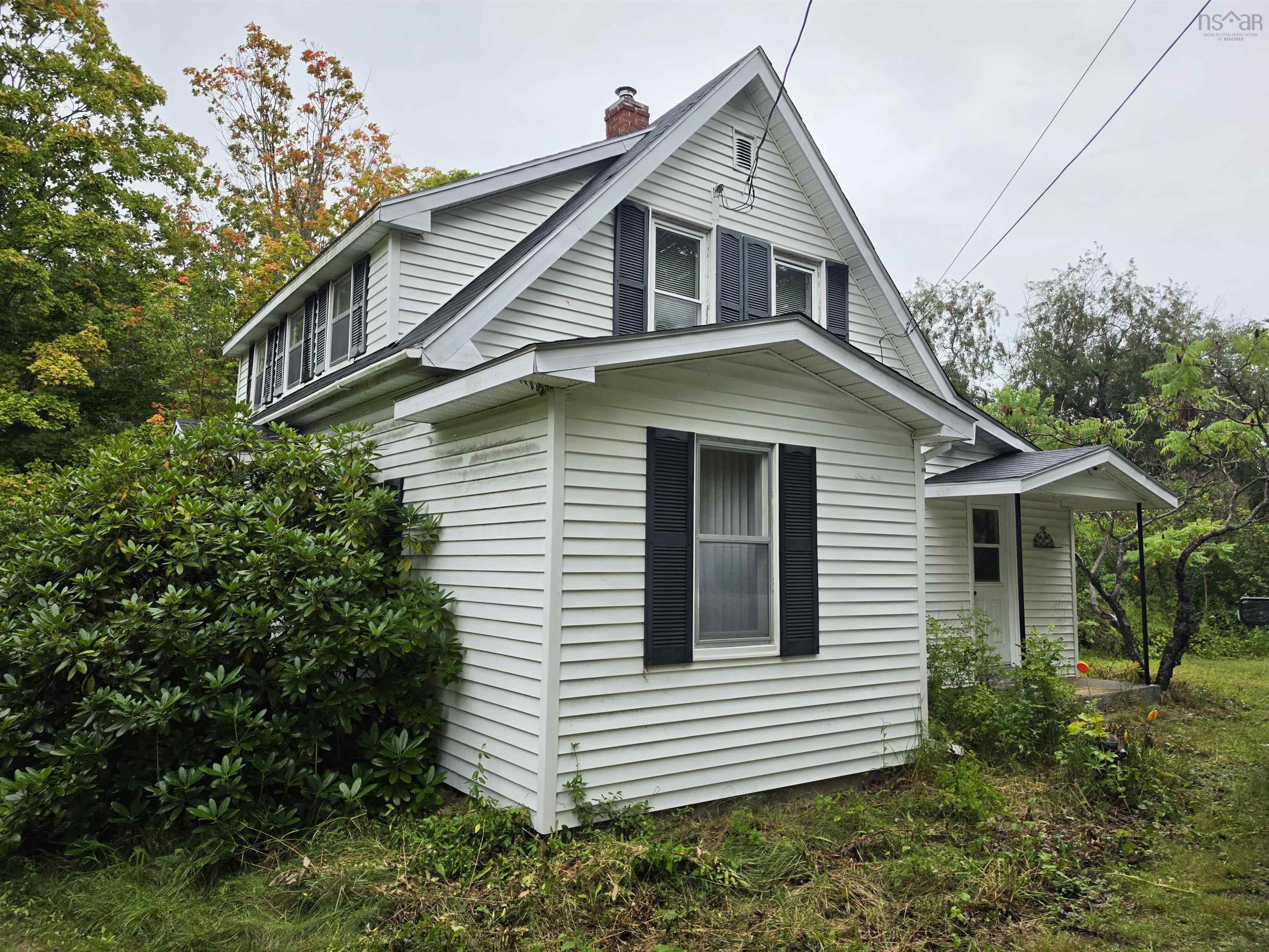 $140,000.00: 5176 Hwy 201, West Paradise