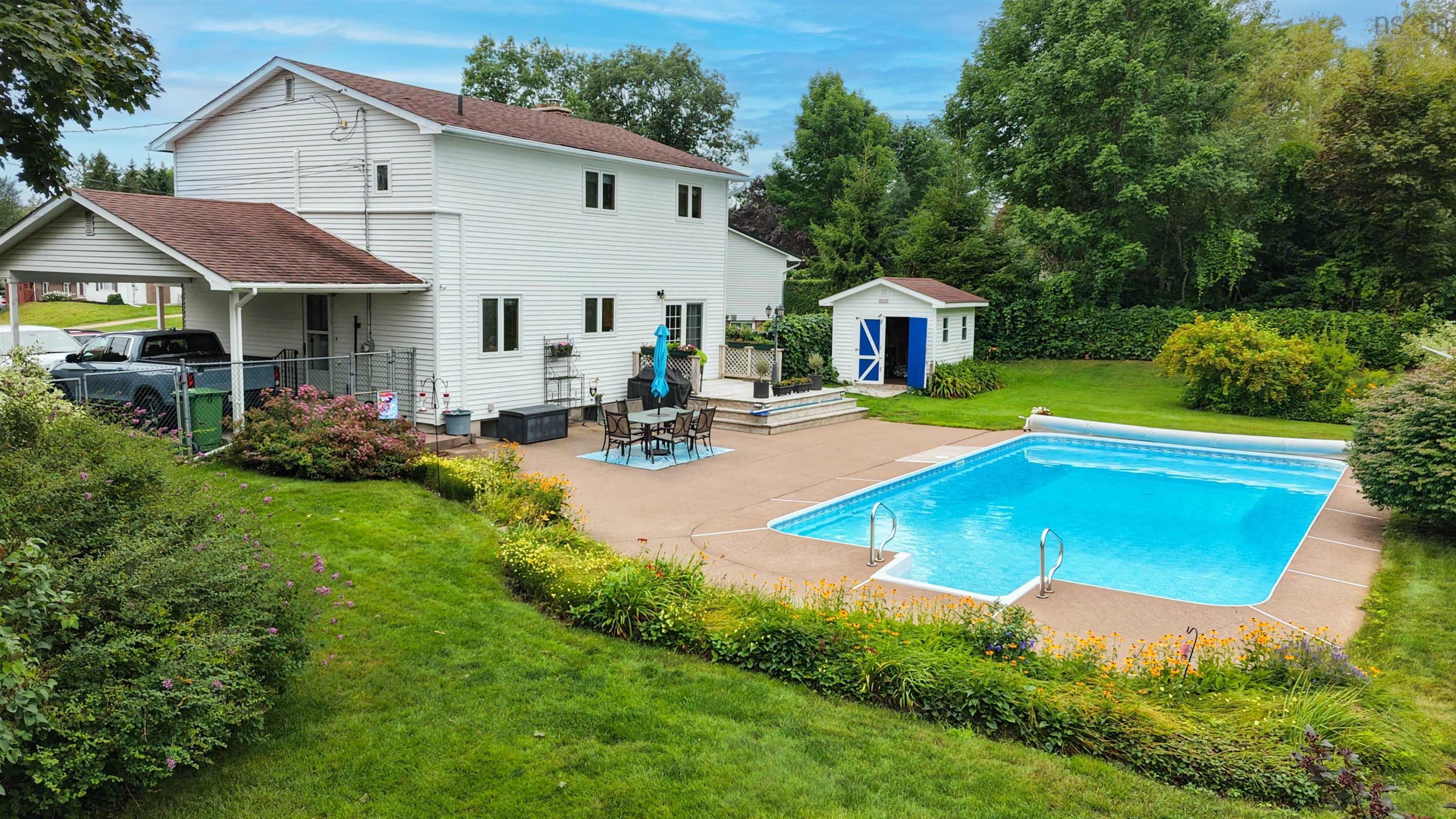 $489,900.00: 165 Newbury Court, New Glasgow