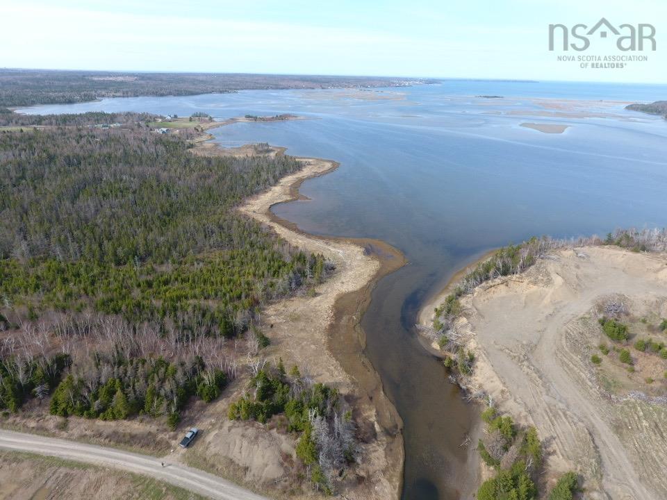 $179,000.00: No 255 Hwy Homeville Land Highway, Homeville