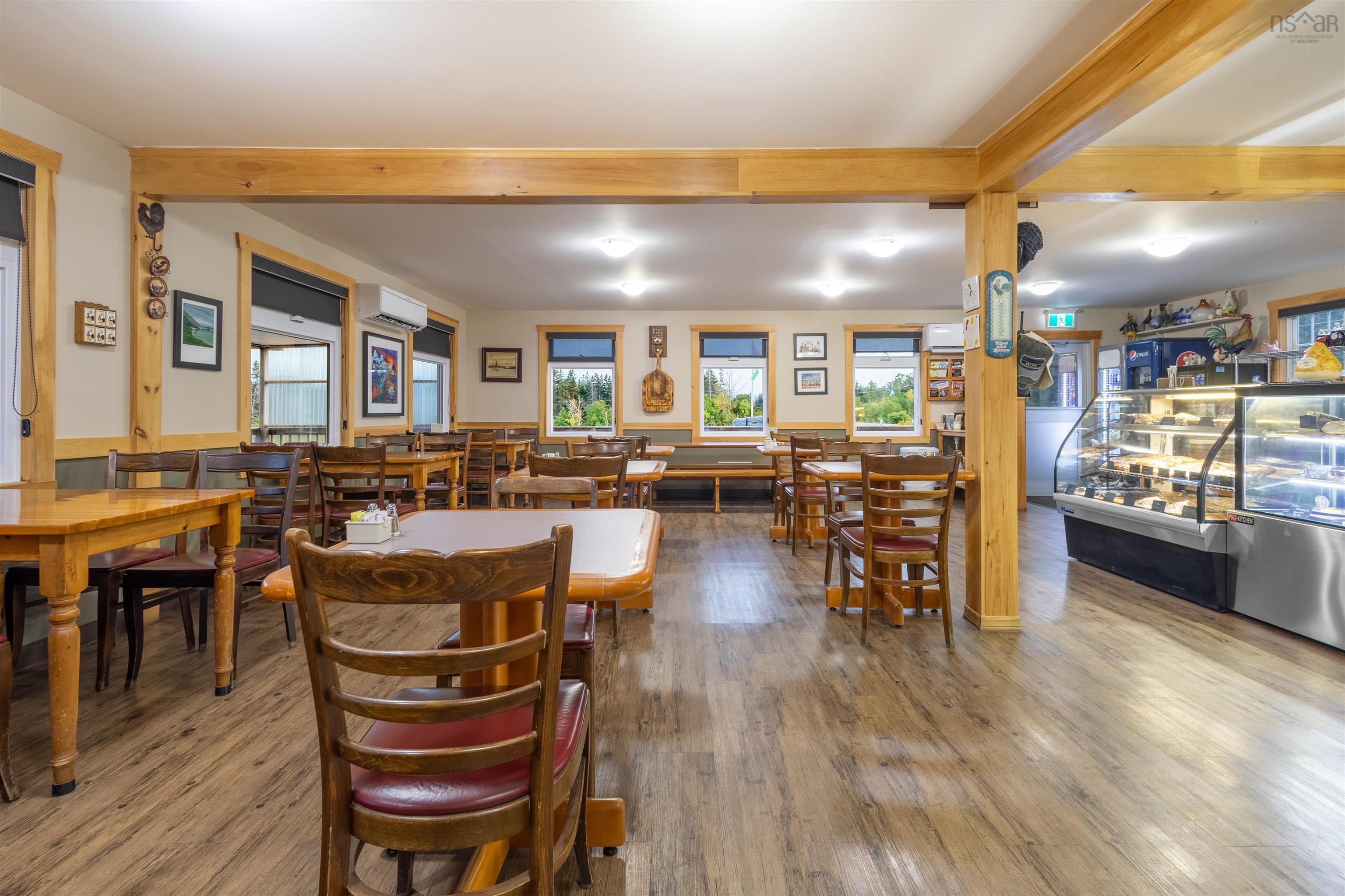 $1,100,000.00: 45073 Cabot Trail, North Shore
