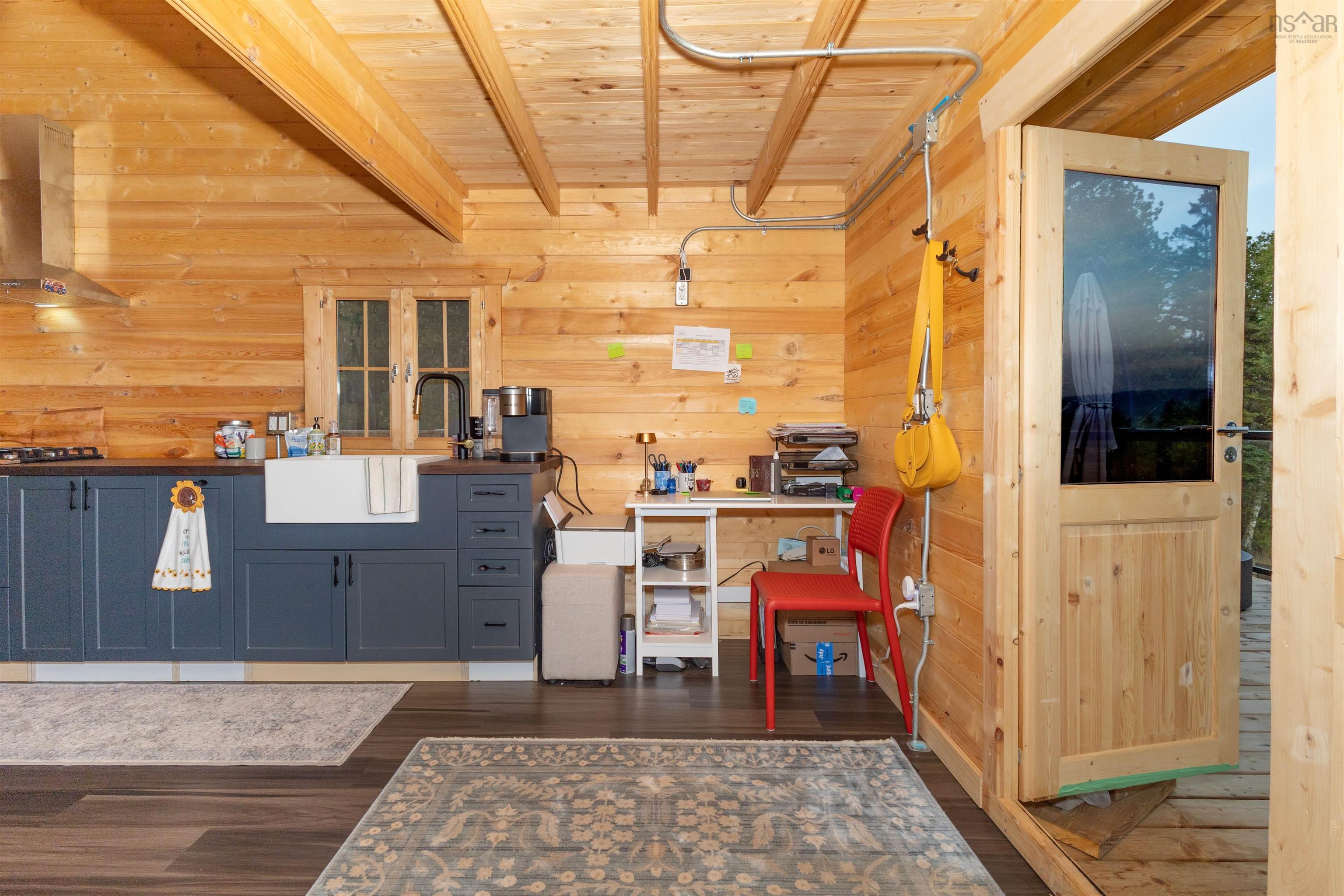 $1,100,000.00: 45073 Cabot Trail, North Shore