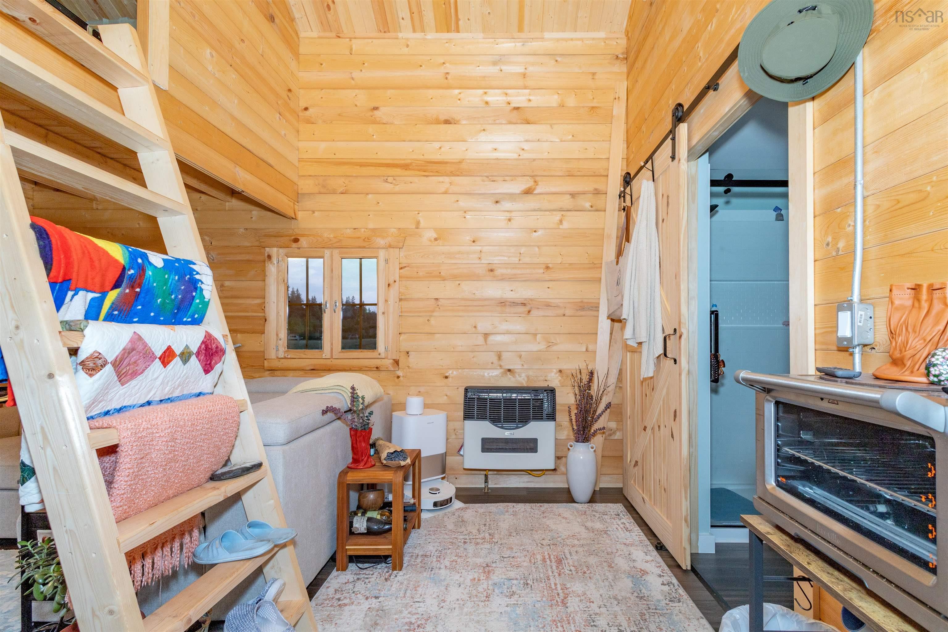 $1,100,000.00: 45073 Cabot Trail, North Shore