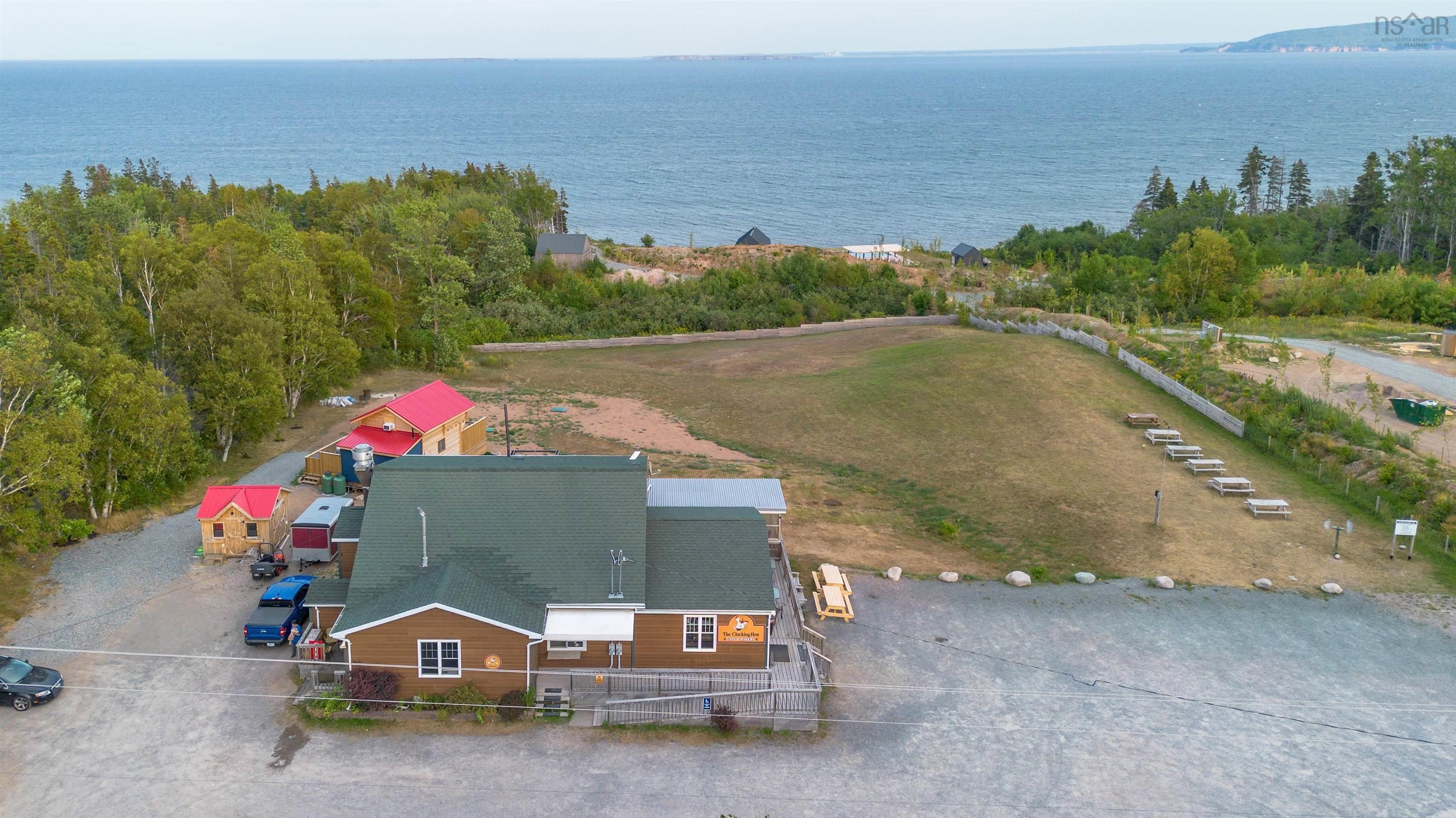 $1,100,000.00: 45073 Cabot Trail, North Shore