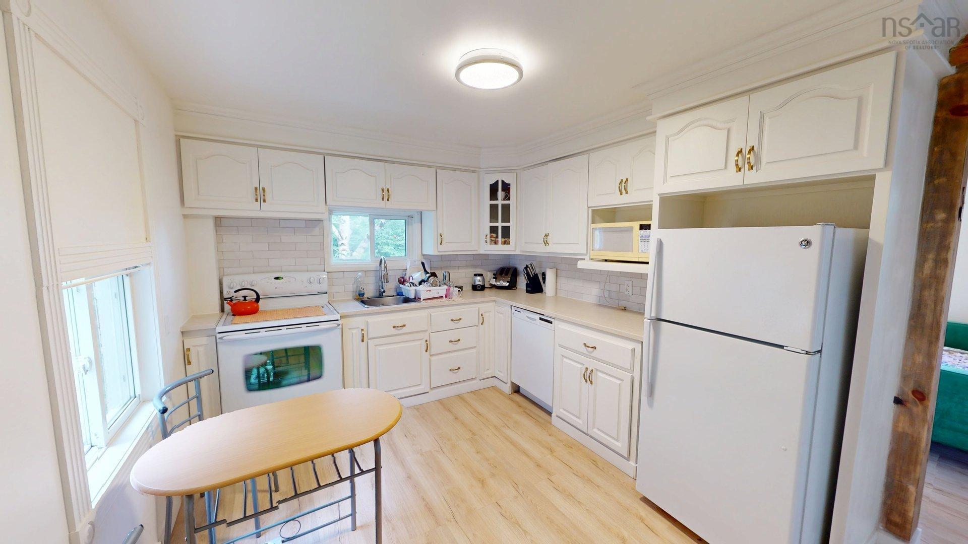 $499,900.00: 81 Coronation Drive, Halifax