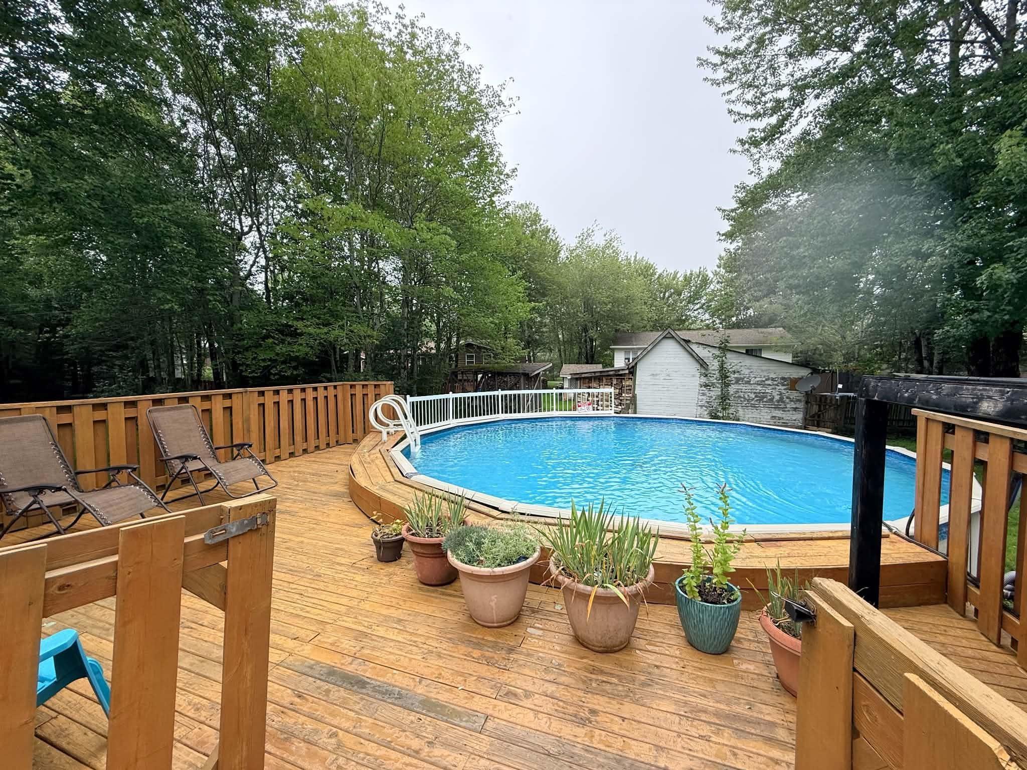 $549,000.00: 4 Maple Crescent, Lantz