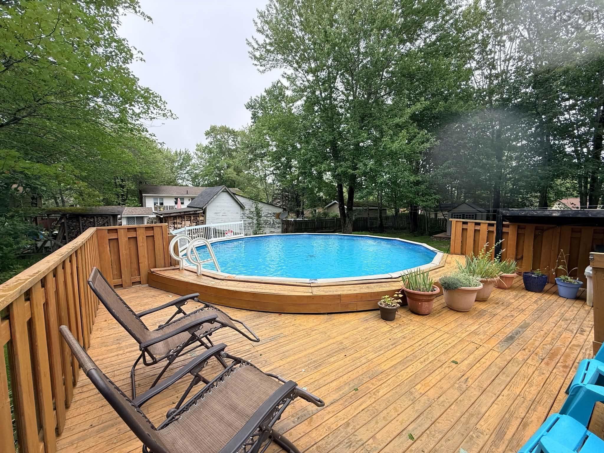 $549,000.00: 4 Maple Crescent, Lantz