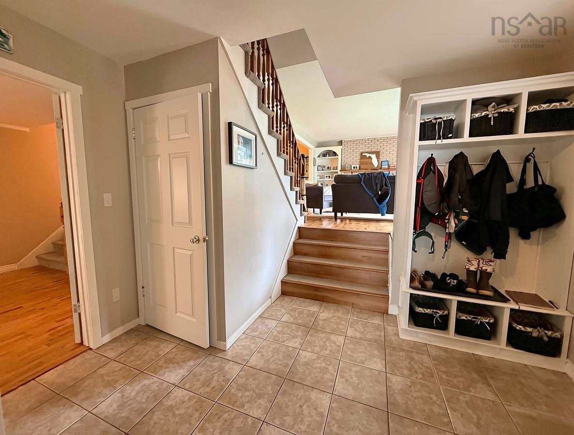 $549,000.00: 4 Maple Crescent, Lantz