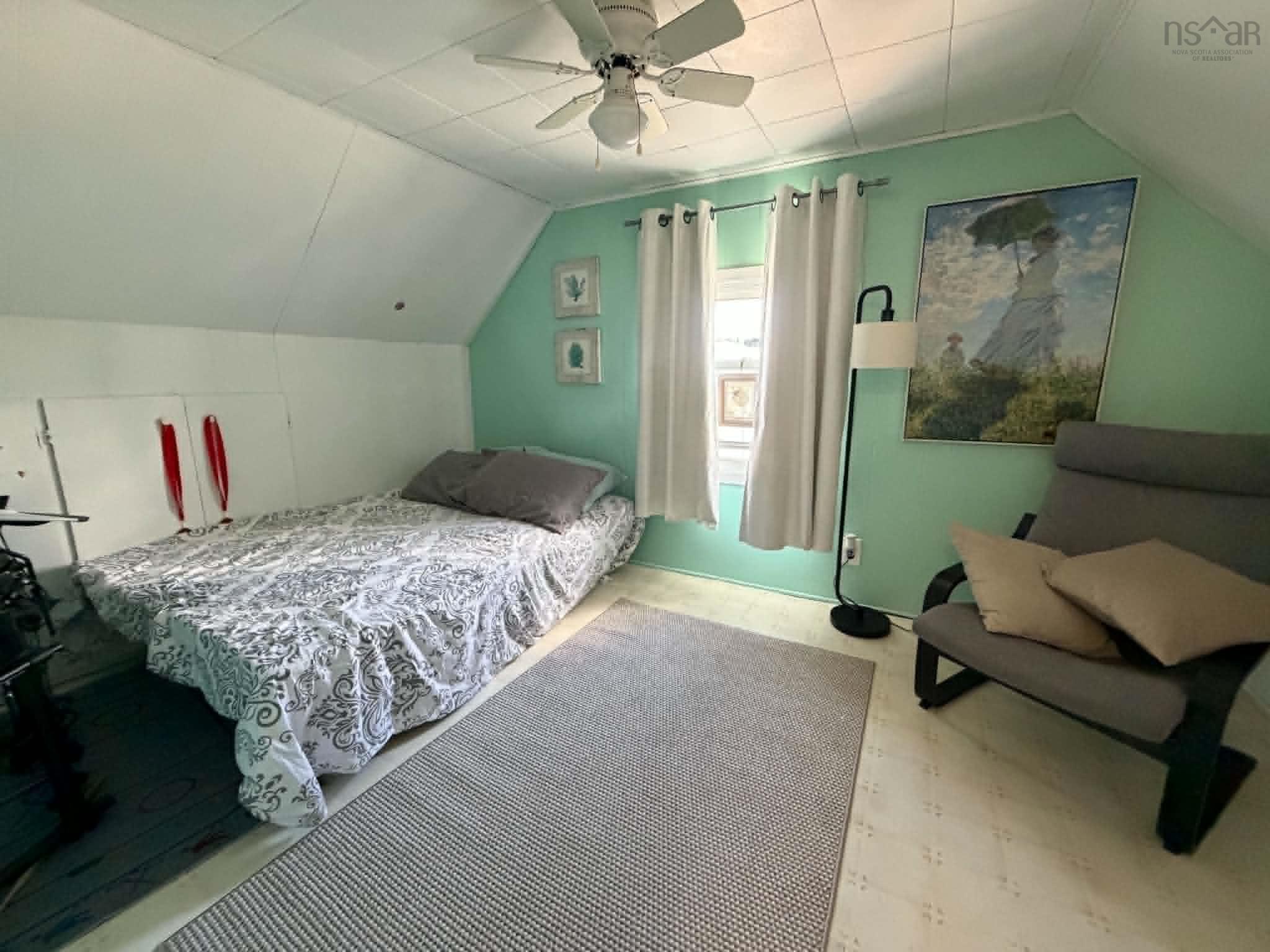 $150,000.00: 15330 Cabot Trail, Chéticamp