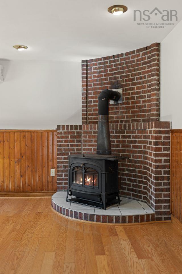 $749,900.00: 2 Huxley Close, Halifax