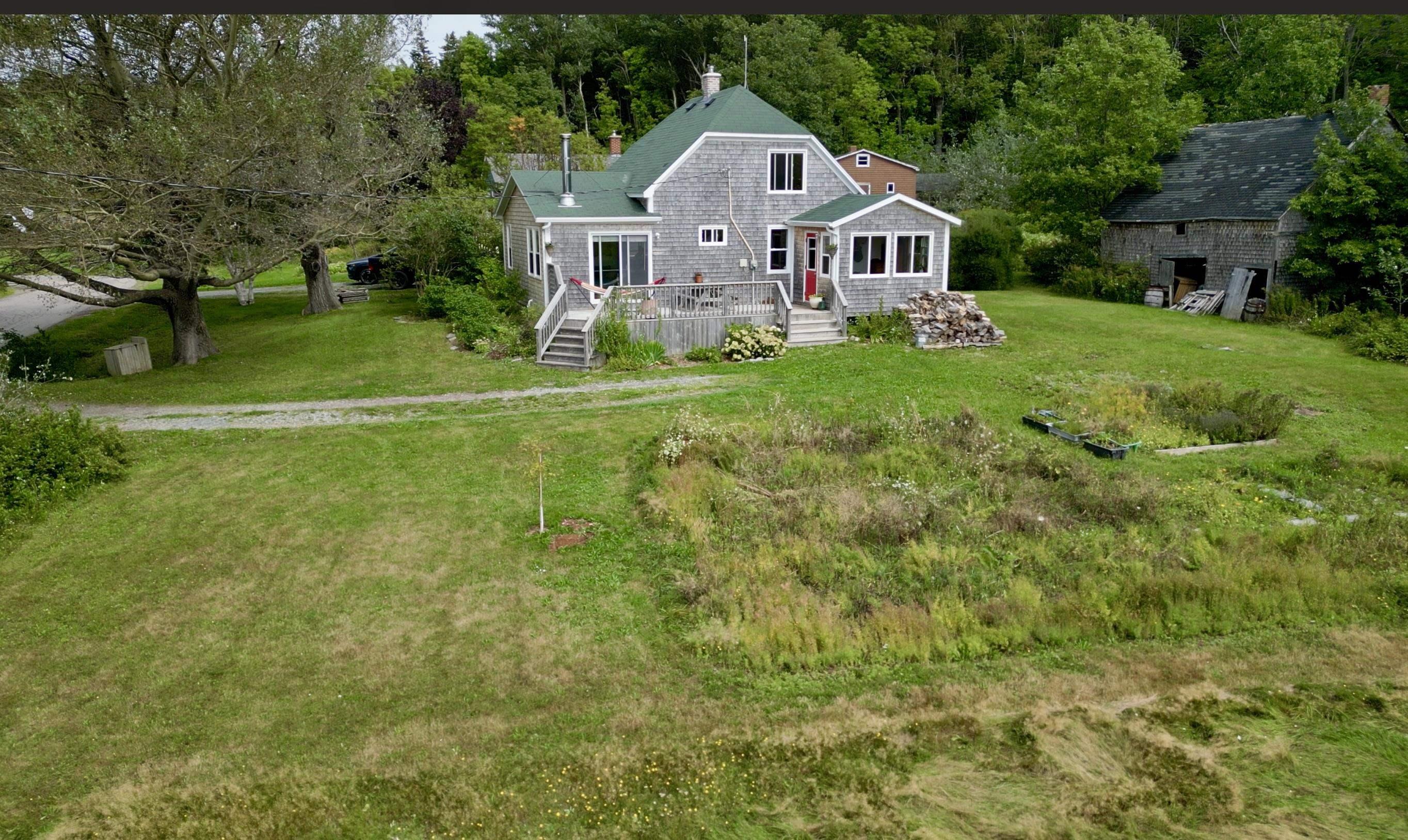 $337,500.00: 1286 CHEMIN MACGARRY Road, Grand Étang