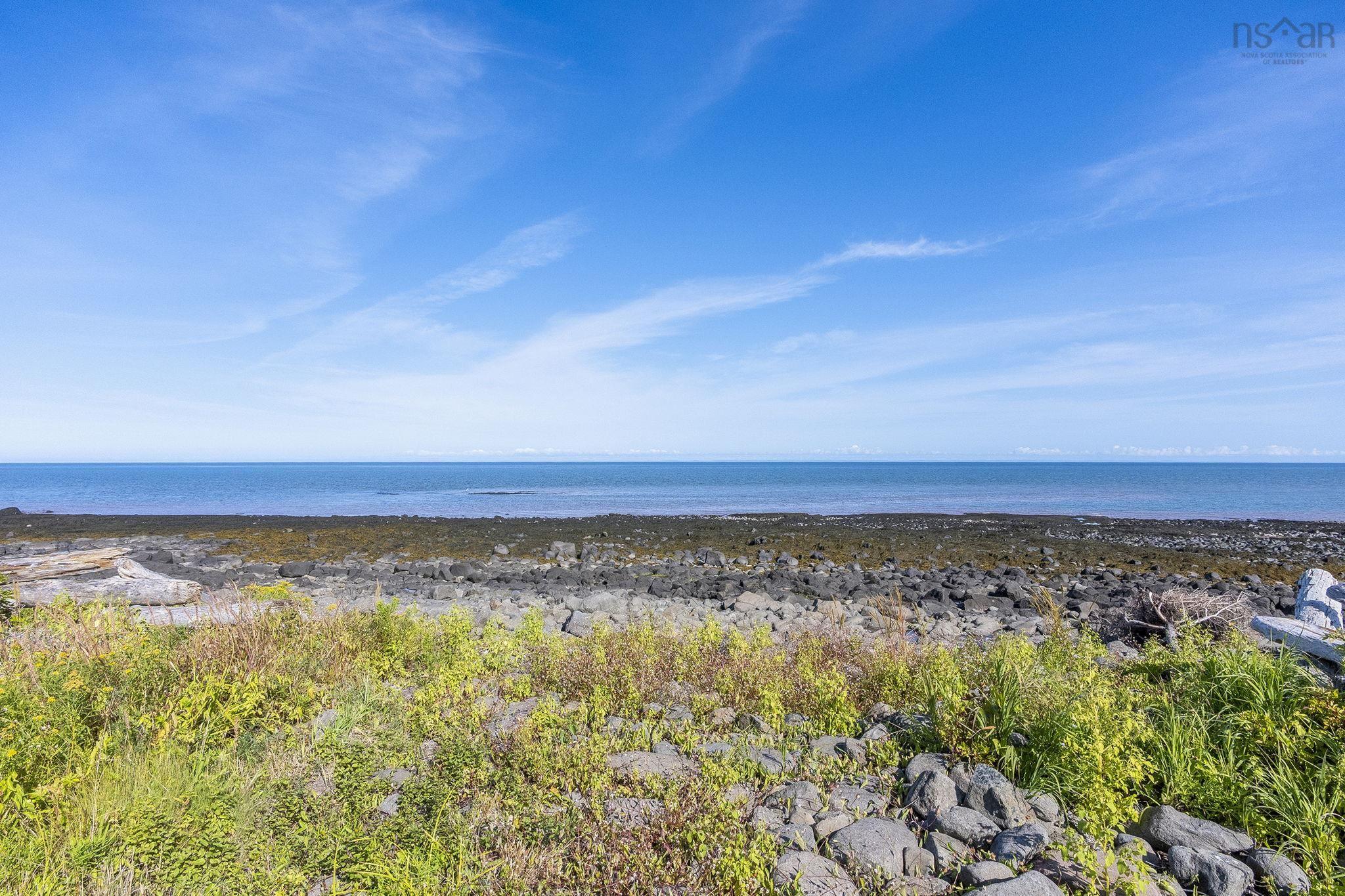 $569,000.00: 6437 Shore Road West, Youngs Cove
