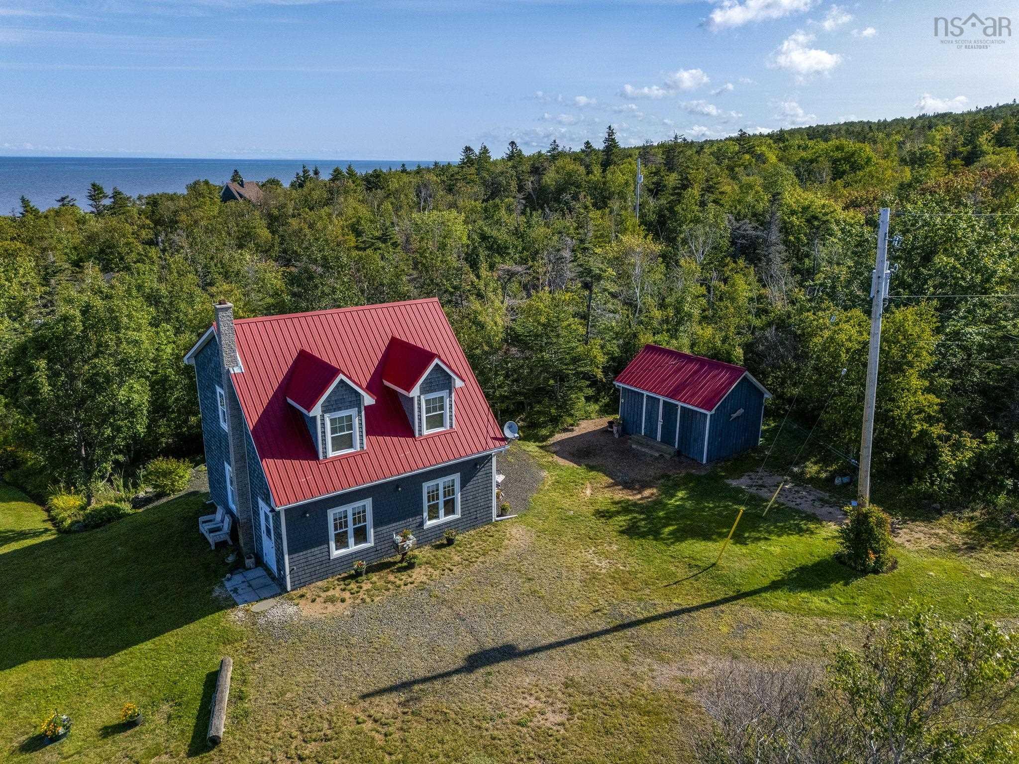 $569,000.00: 6437 Shore Road West, Youngs Cove