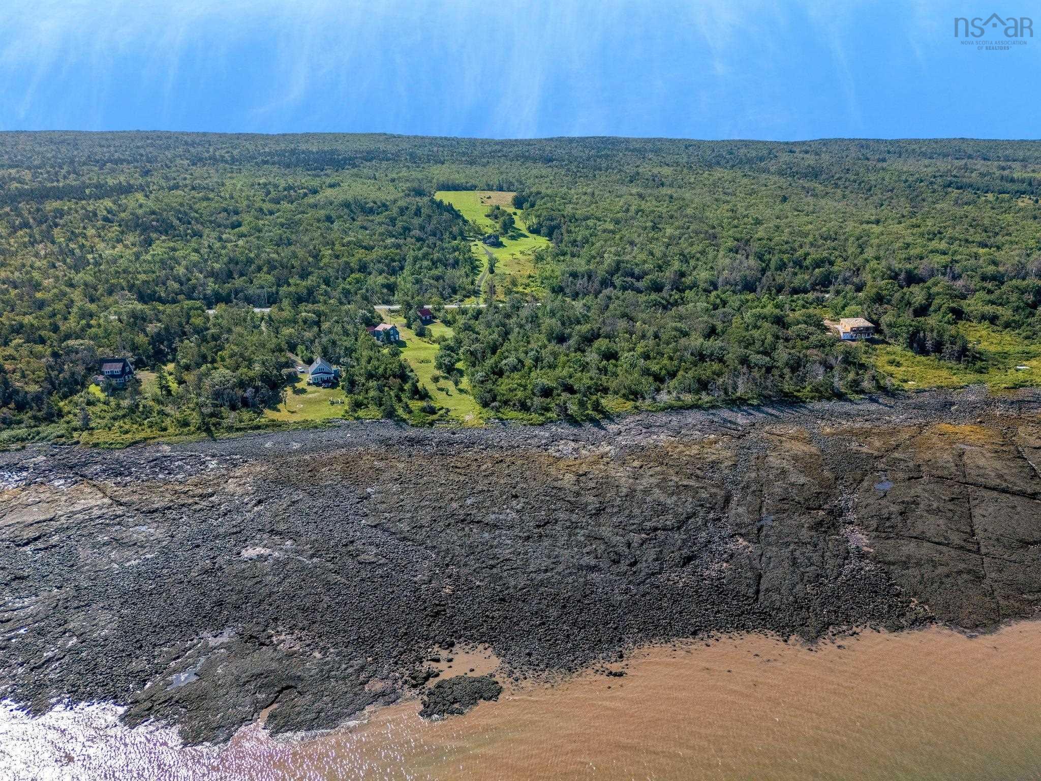 $569,000.00: 6437 Shore Road West, Youngs Cove
