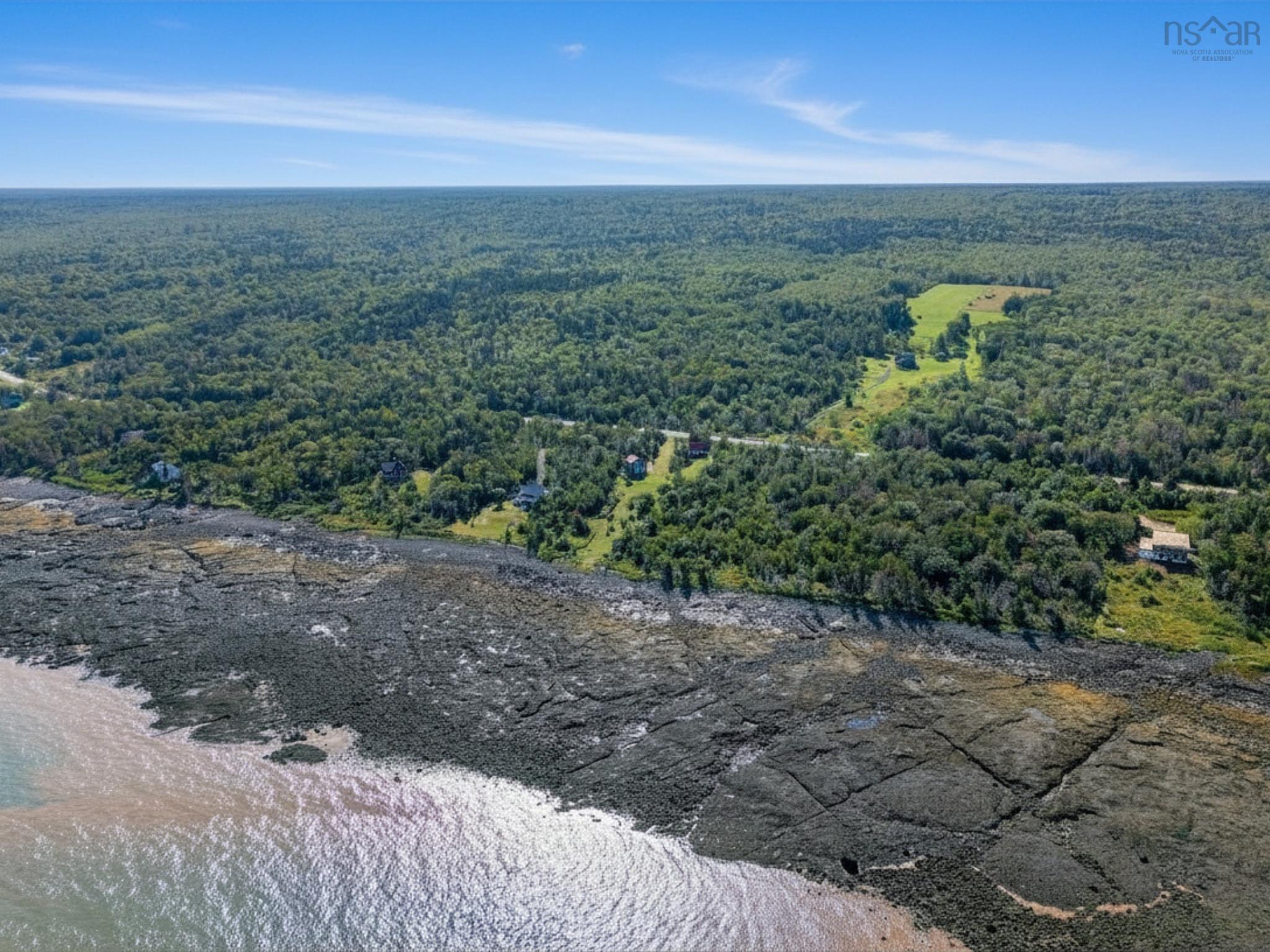 $569,000.00: 6437 Shore Road West, Youngs Cove