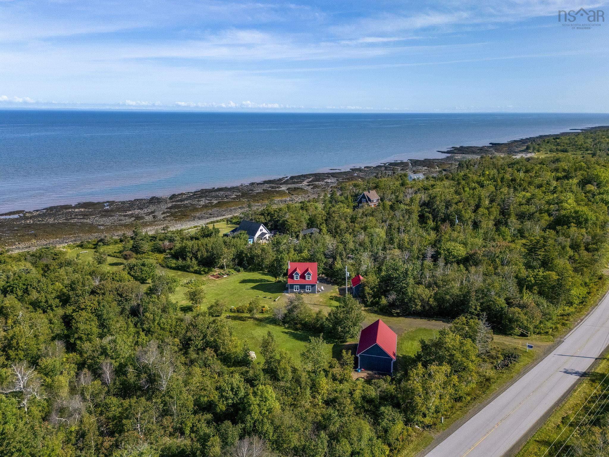 $569,000.00: 6437 Shore Road West, Youngs Cove