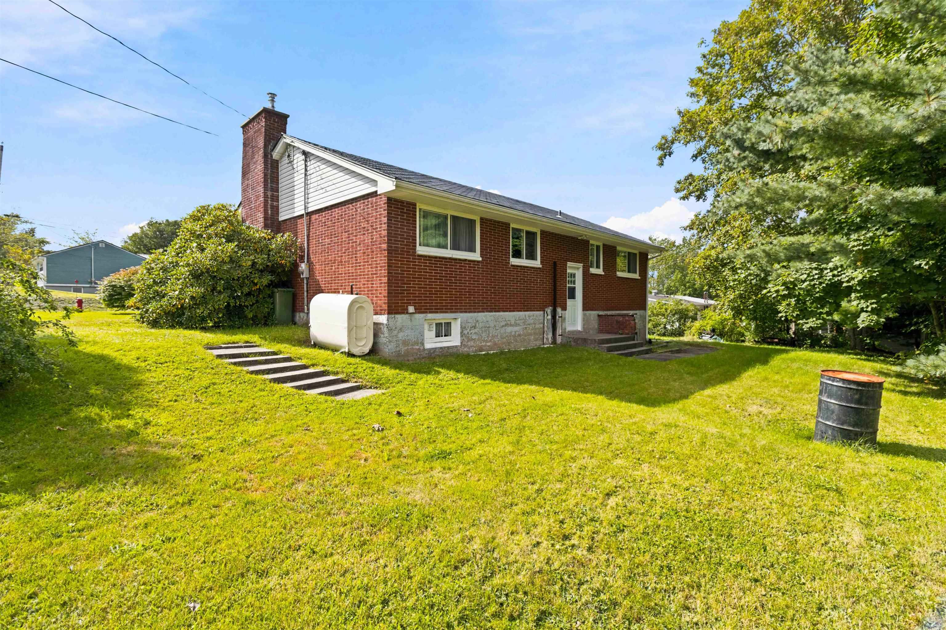 $439,900.00: 30 Memorial Drive, Westphal