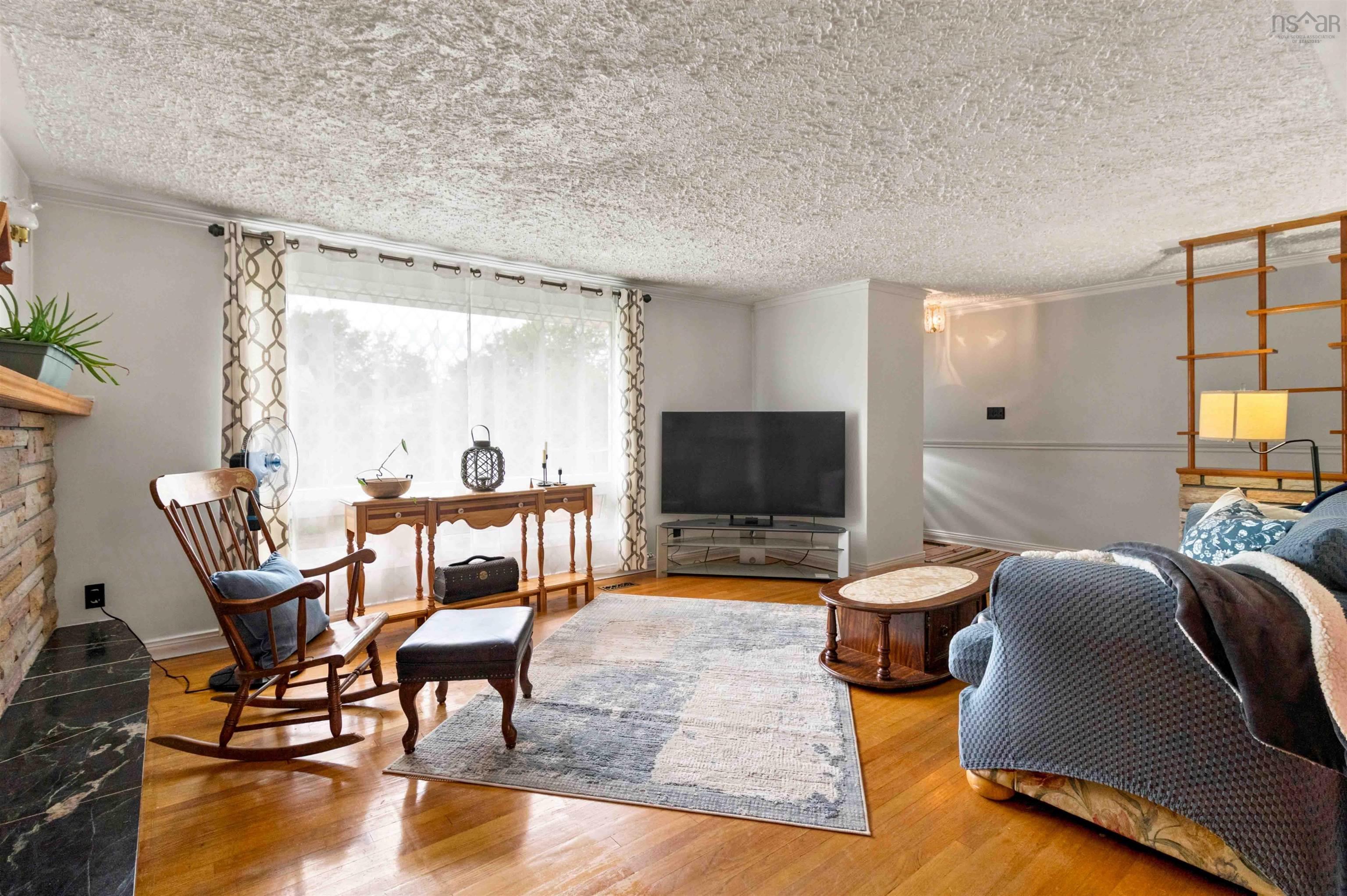 $439,900.00: 30 Memorial Drive, Westphal
