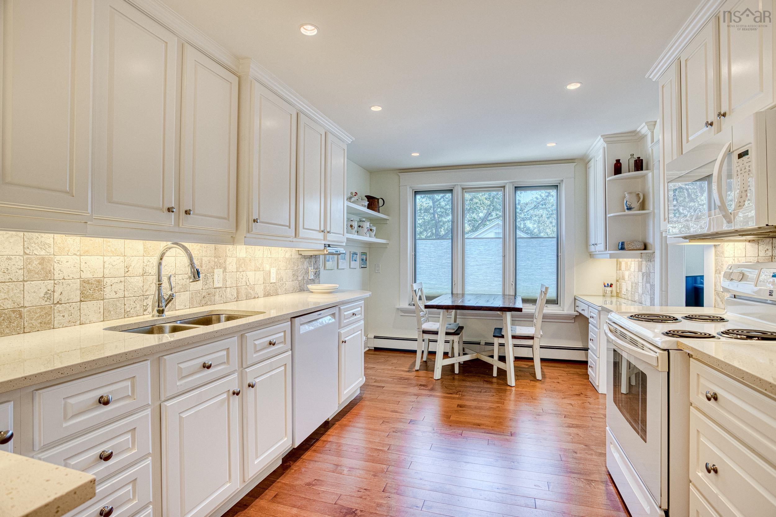 $1,379,900.00: 1079 Bellevue Avenue, Halifax