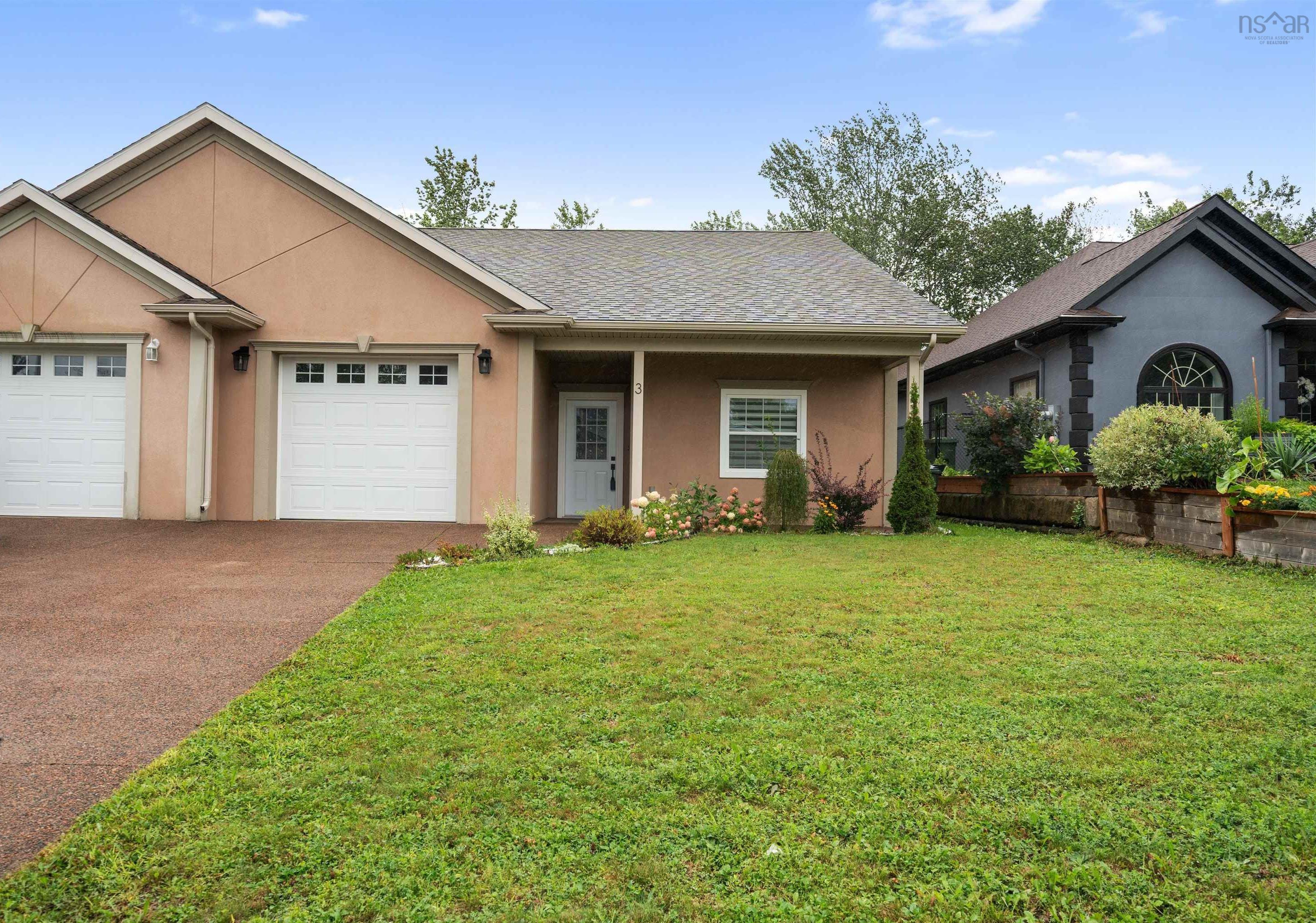 $465,000.00: 3 Bona Crescent, Enfield