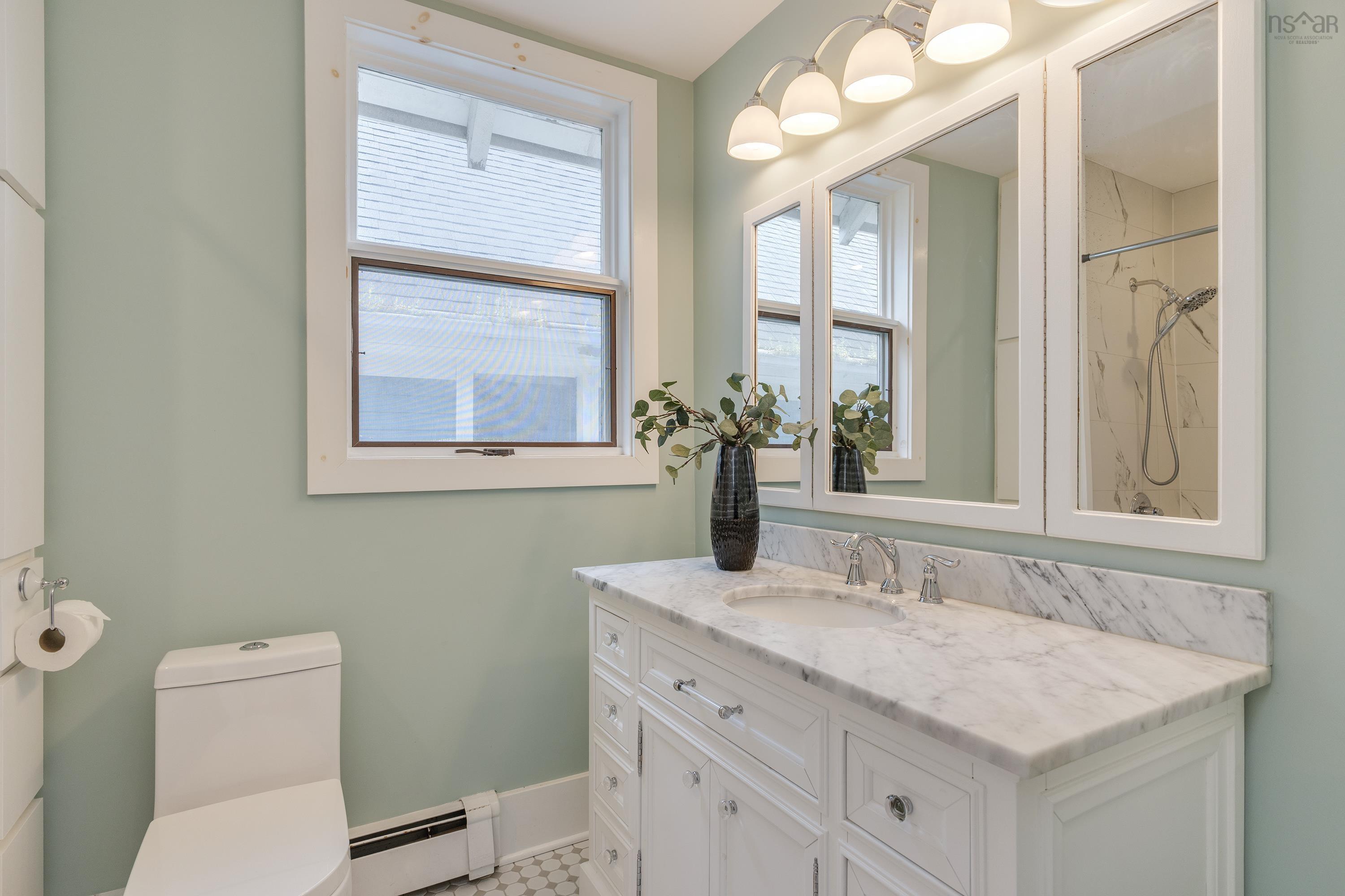 $949,900.00: 6061 Cherry Street, Halifax