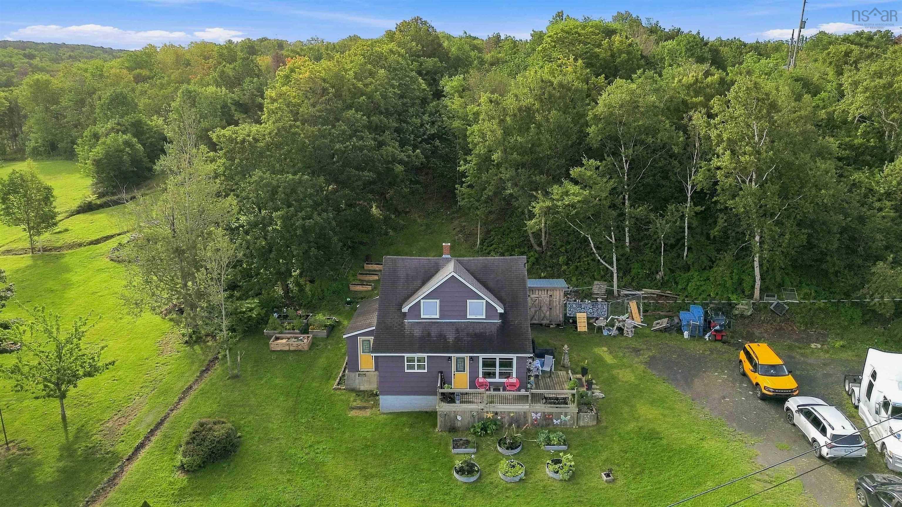 $225,000.00: 3718 Shore Road, Hillsburn