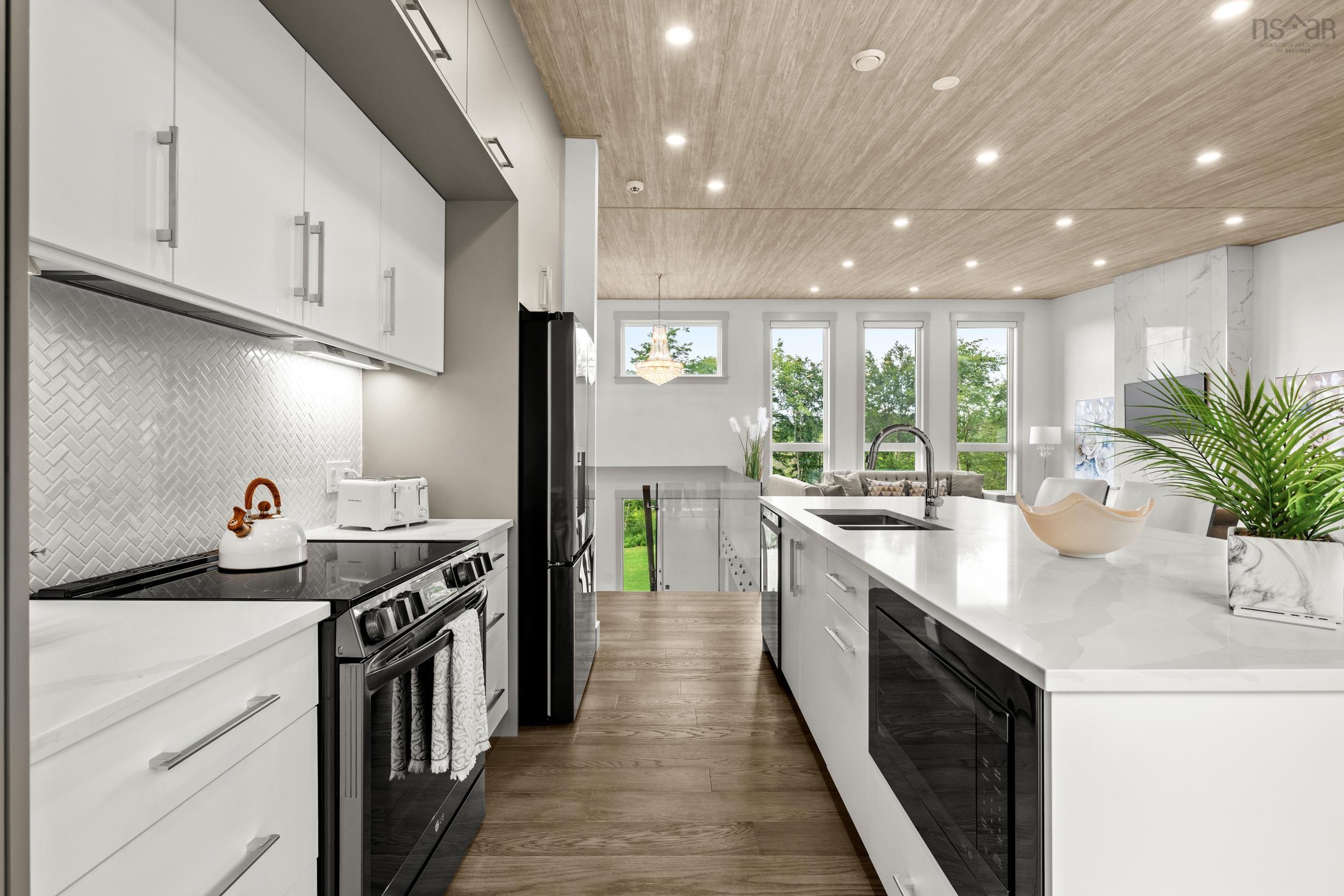 $1,199,000.00: 1129 Voyageur Way, Hammonds Plains