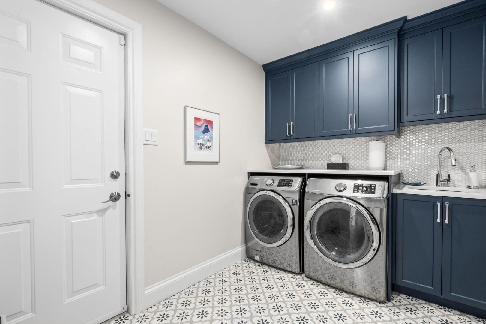 $1,125,000.00: 19 Quinn Court, Bedford