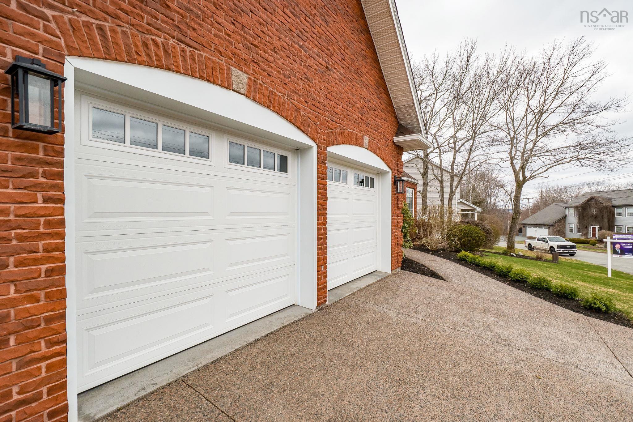 $1,125,000.00: 19 Quinn Court, Bedford
