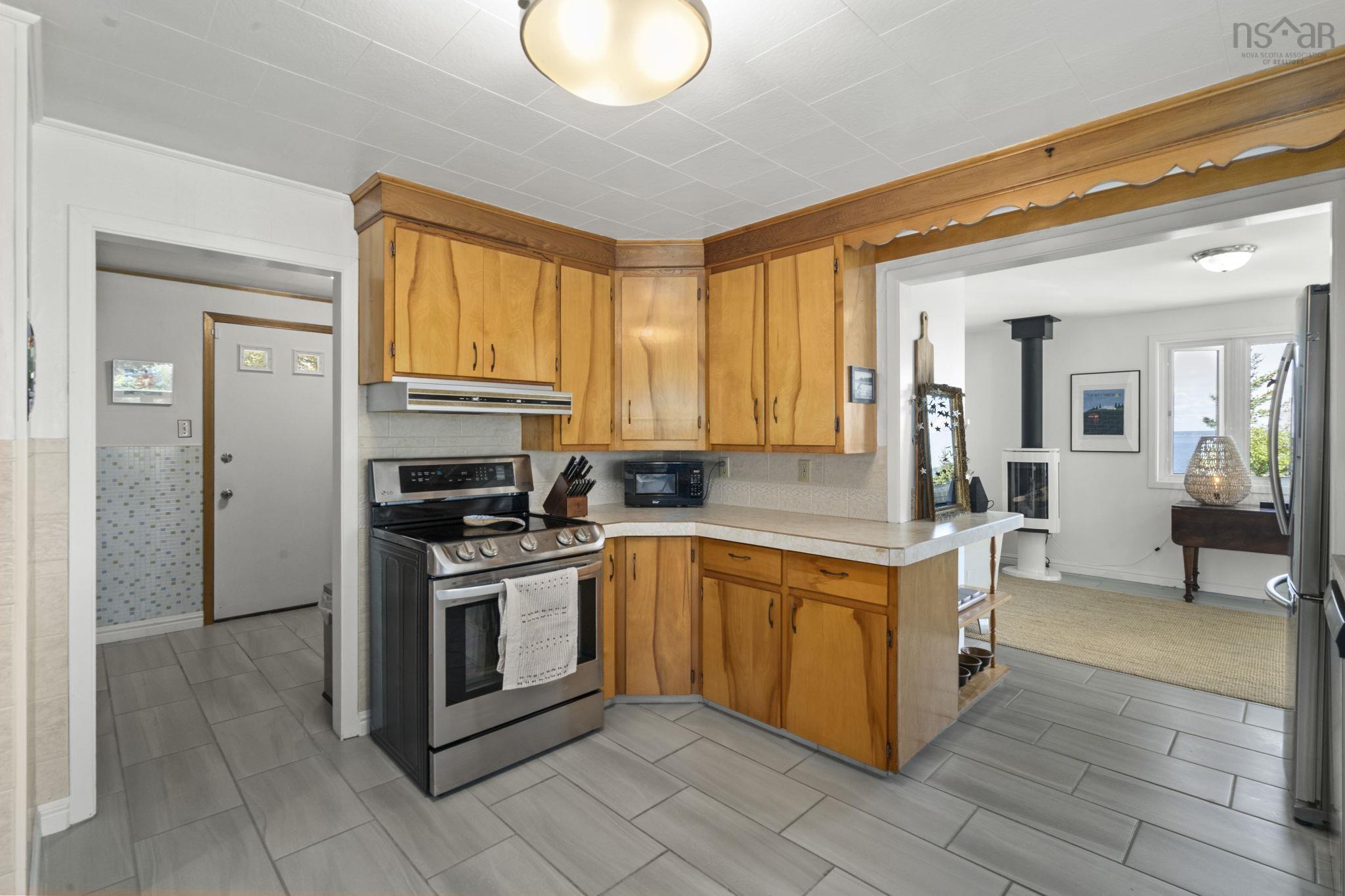 $899,900.00: 45 Mill Cove Shore Road, Mill Cove