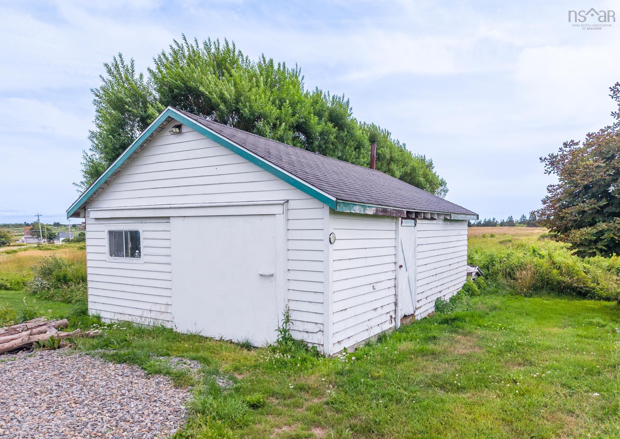$219,900.00: 5347 Highway 1, Salmon River