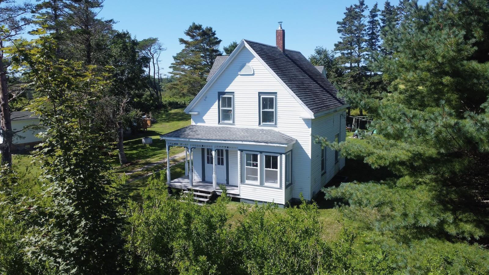 $309,900.00: 1173 Highway 1, Hebron