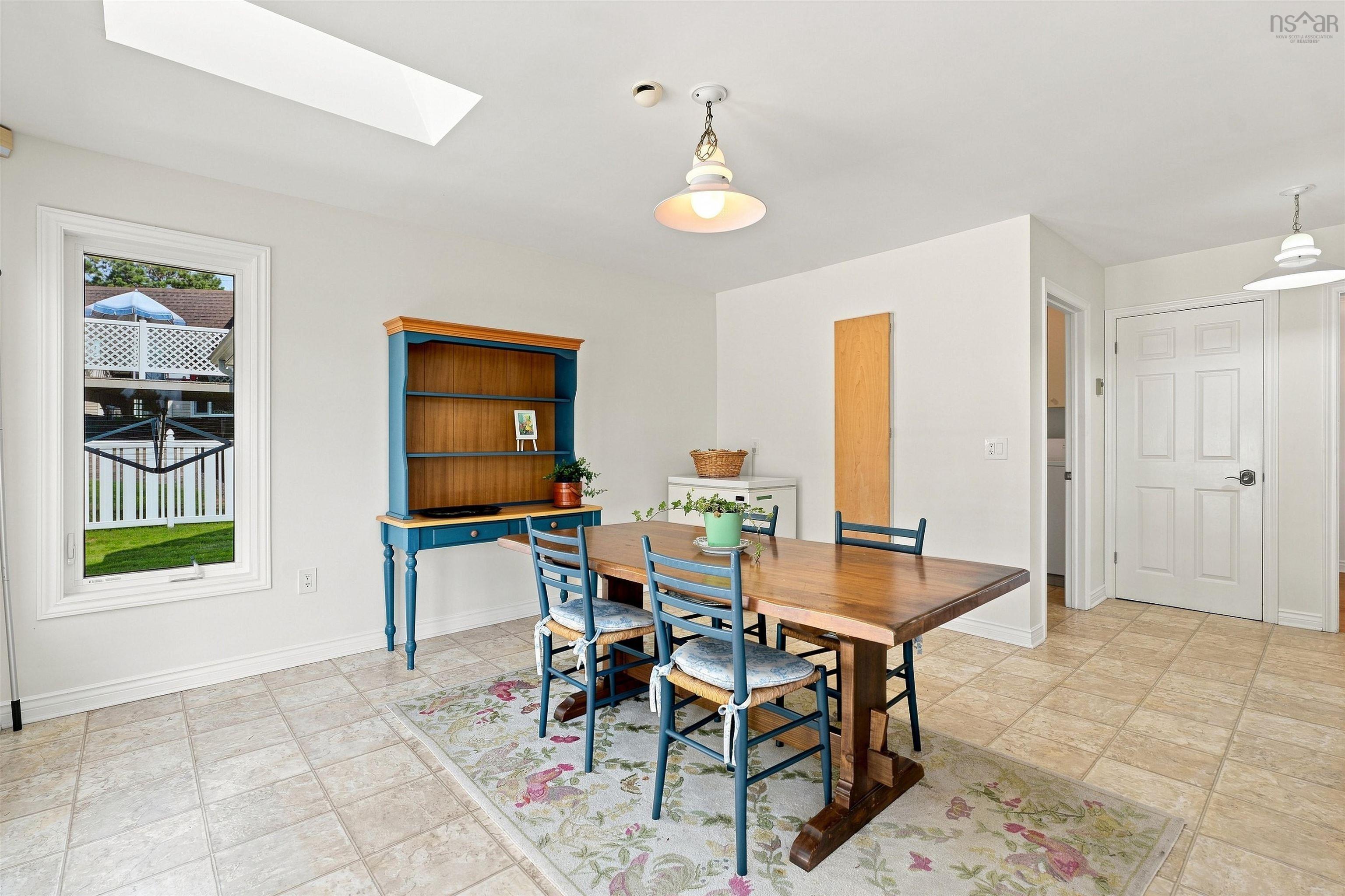 $1,200,000.00: 96 Brook Street, Fairmount