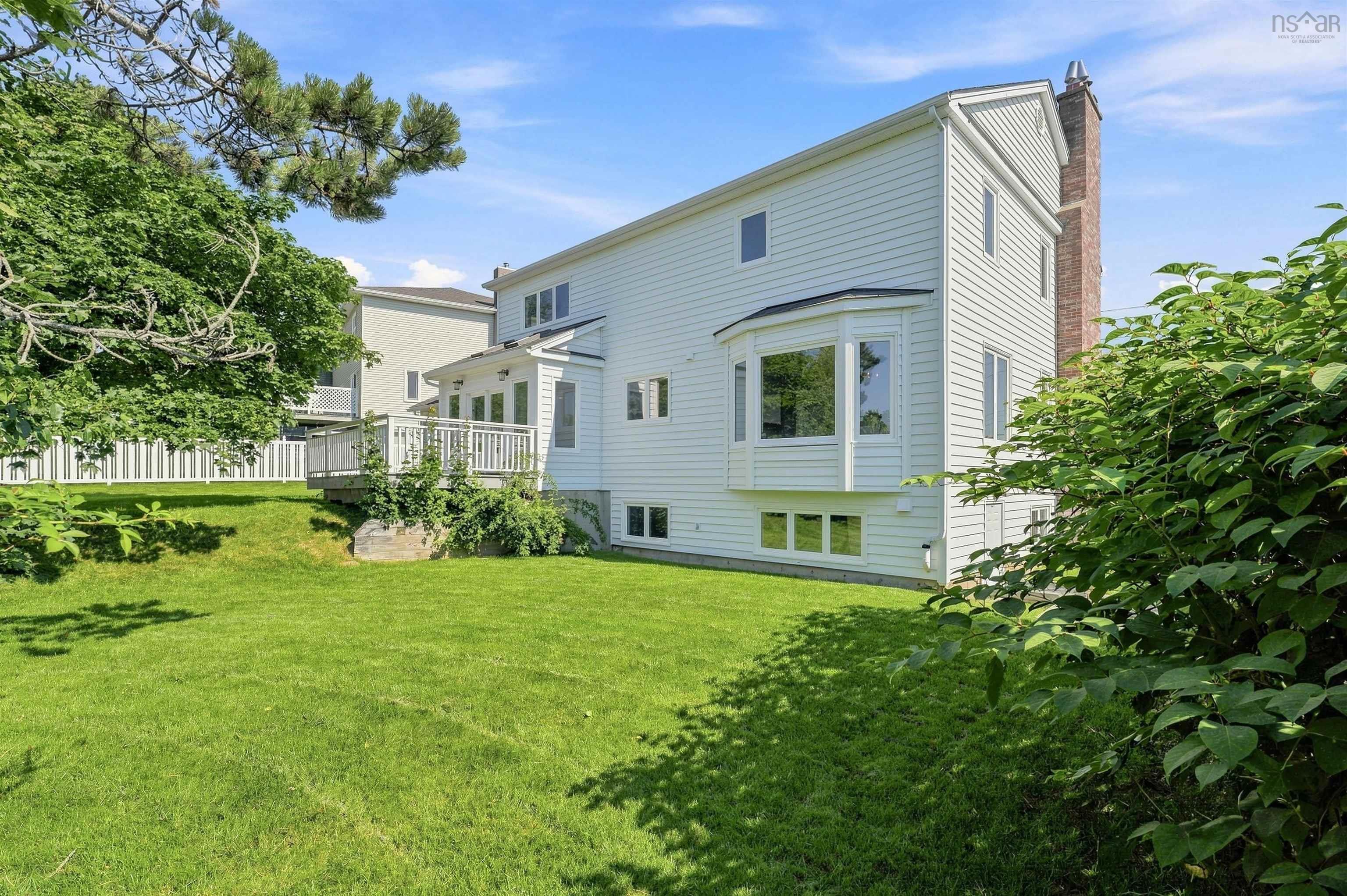 $1,200,000.00: 96 Brook Street, Fairmount