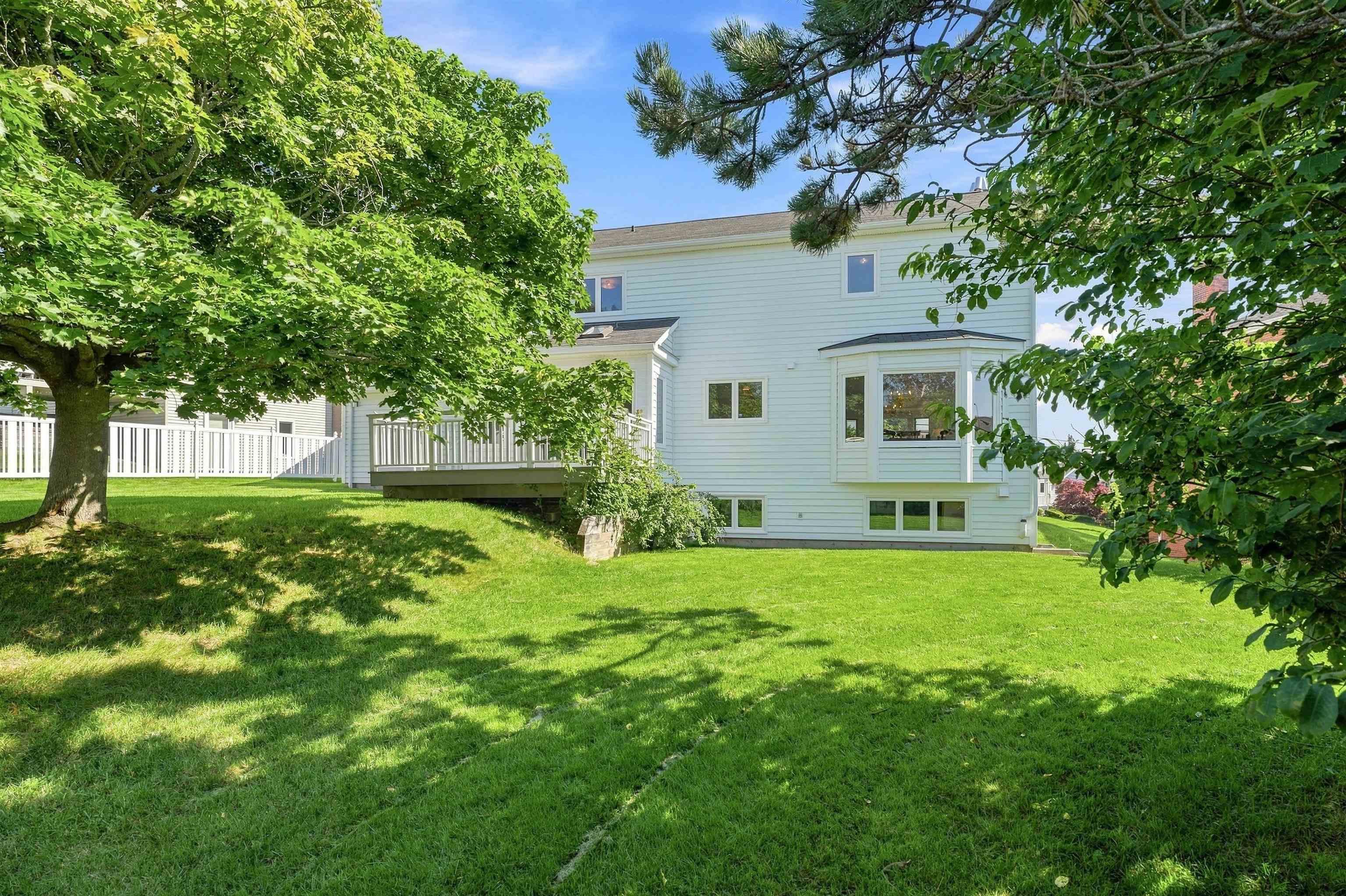 $1,200,000.00: 96 Brook Street, Fairmount