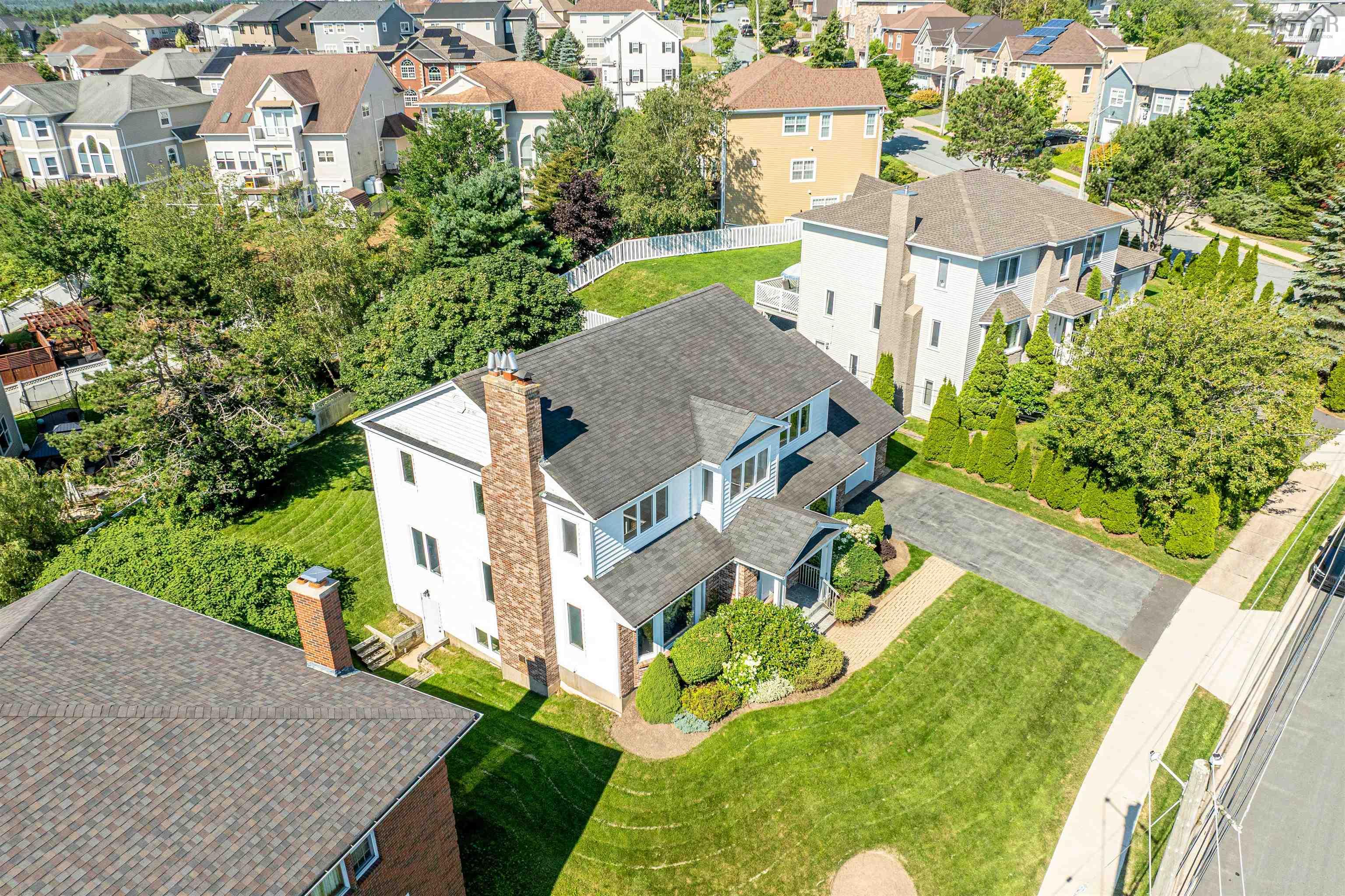 $1,200,000.00: 96 Brook Street, Fairmount
